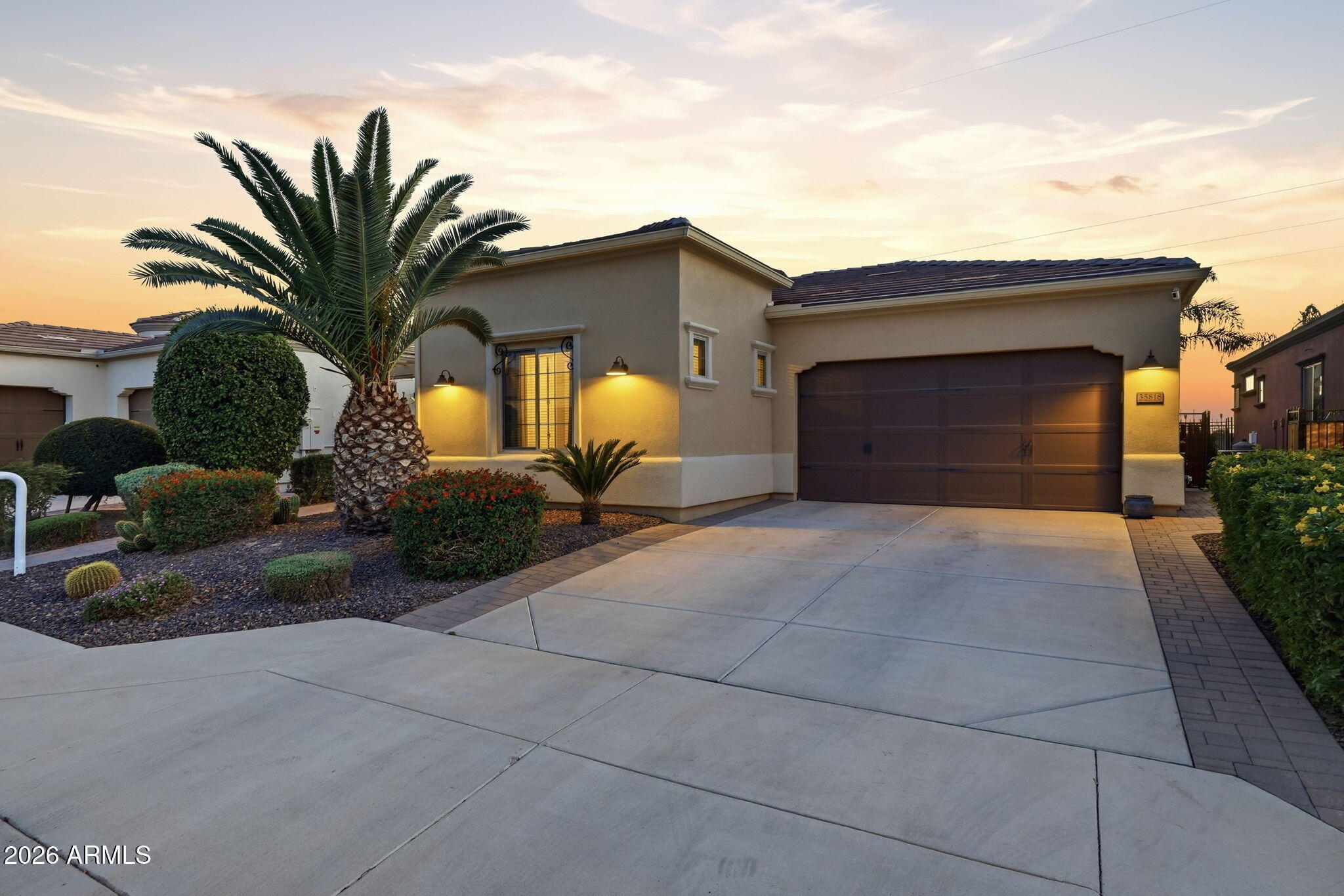 35818 N POMELO Trail