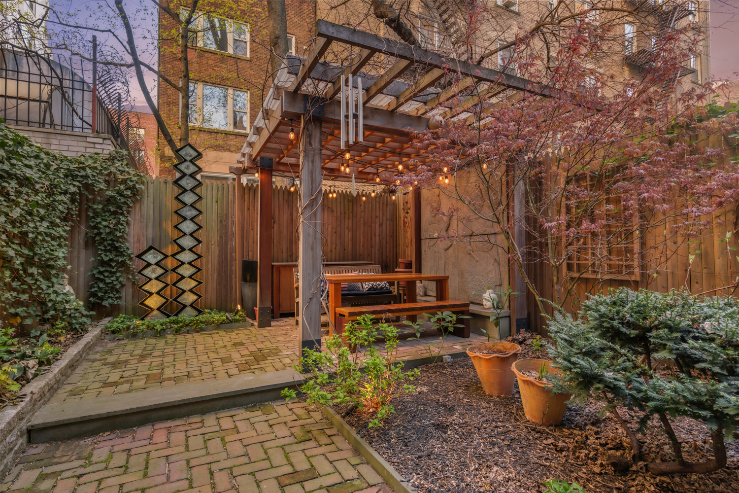 110 W 13TH Street