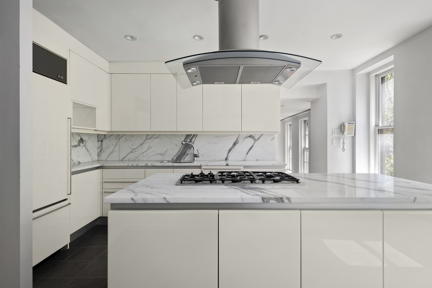 351-353 E 62ND Street