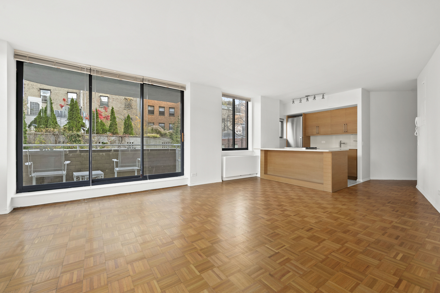140 Charles Street 4C