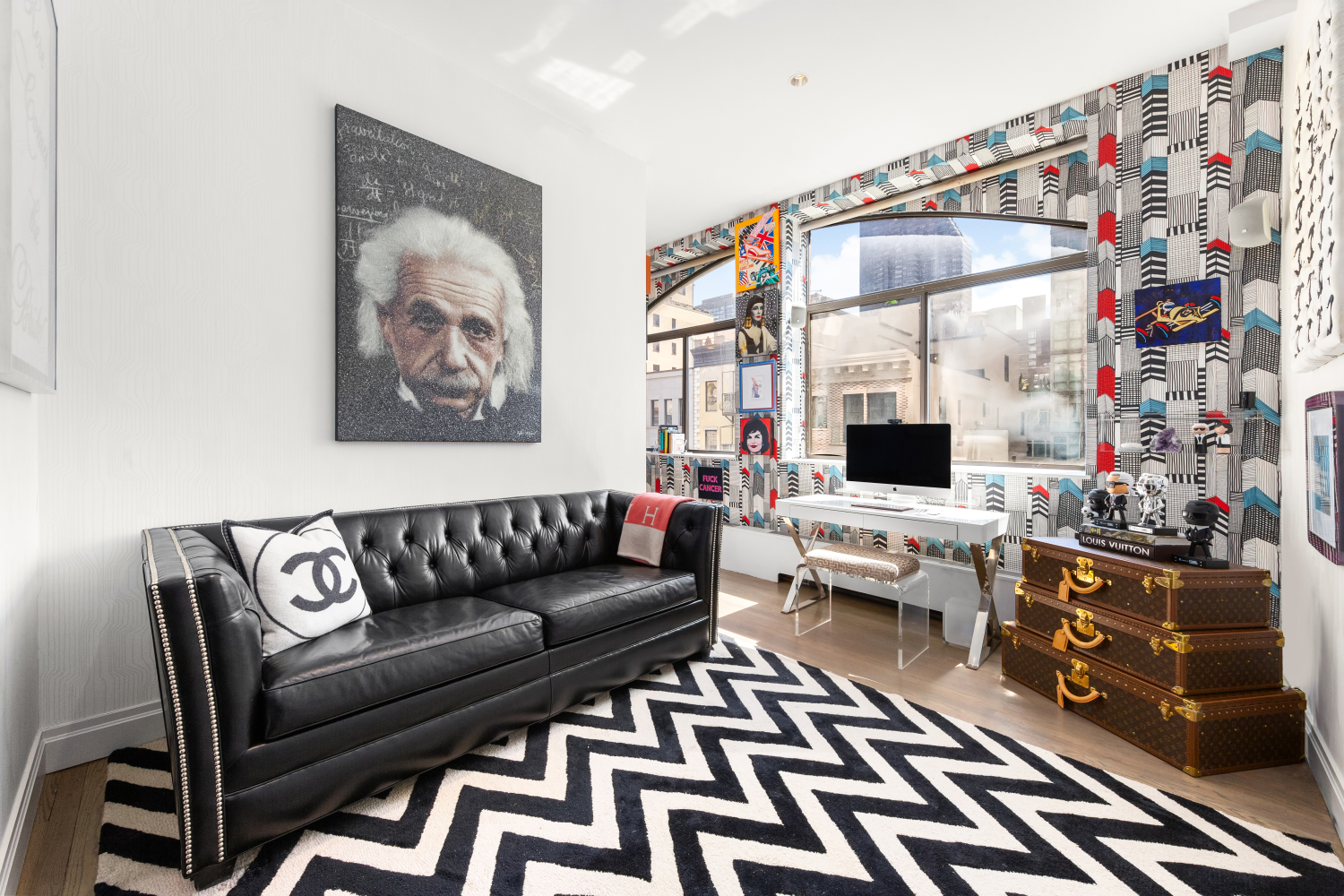 301 E 52ND Street PHC