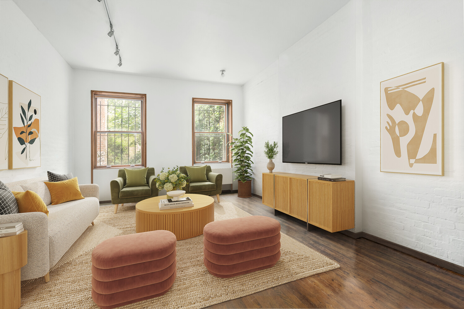 262 W 25TH Street