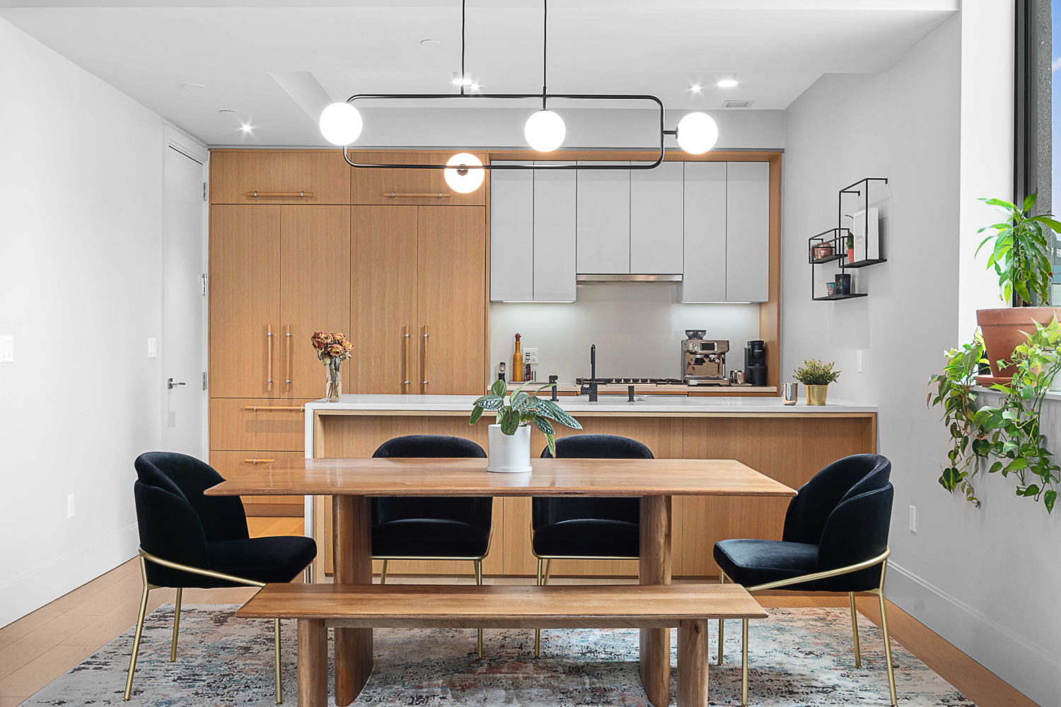 22-18 JACKSON Avenue 208