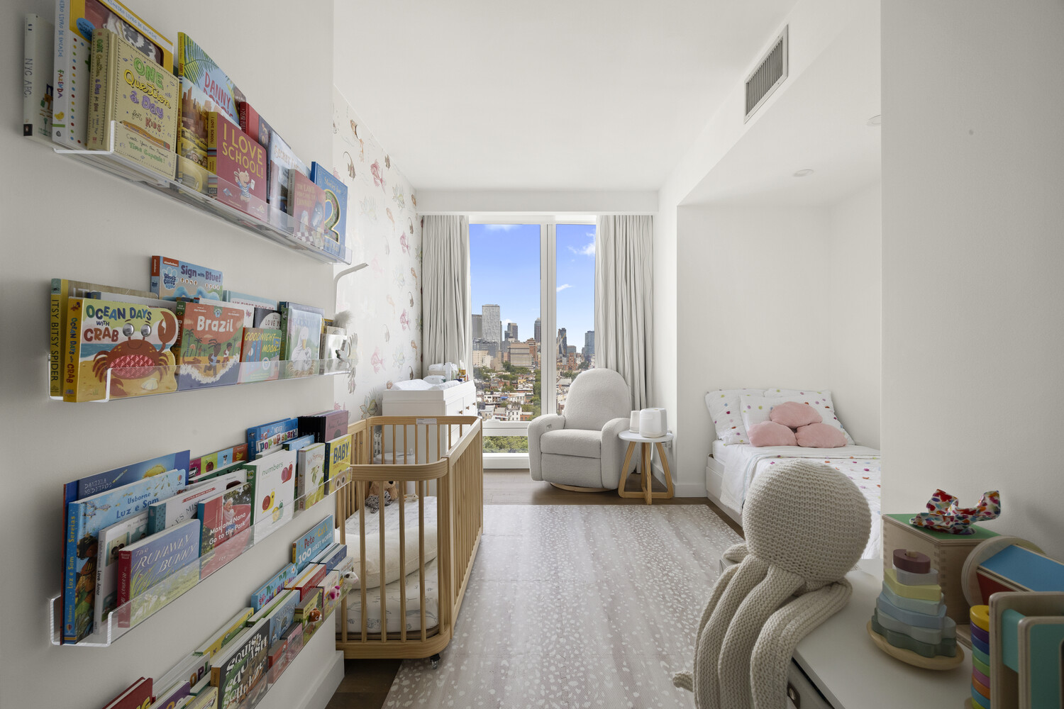 50 BRIDGE PARK Drive 20D