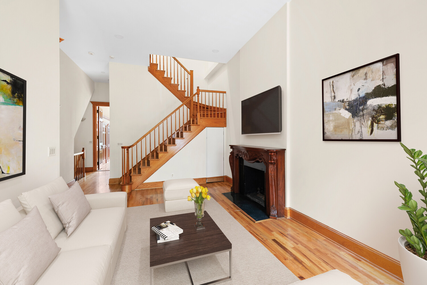 14 W 121ST Street