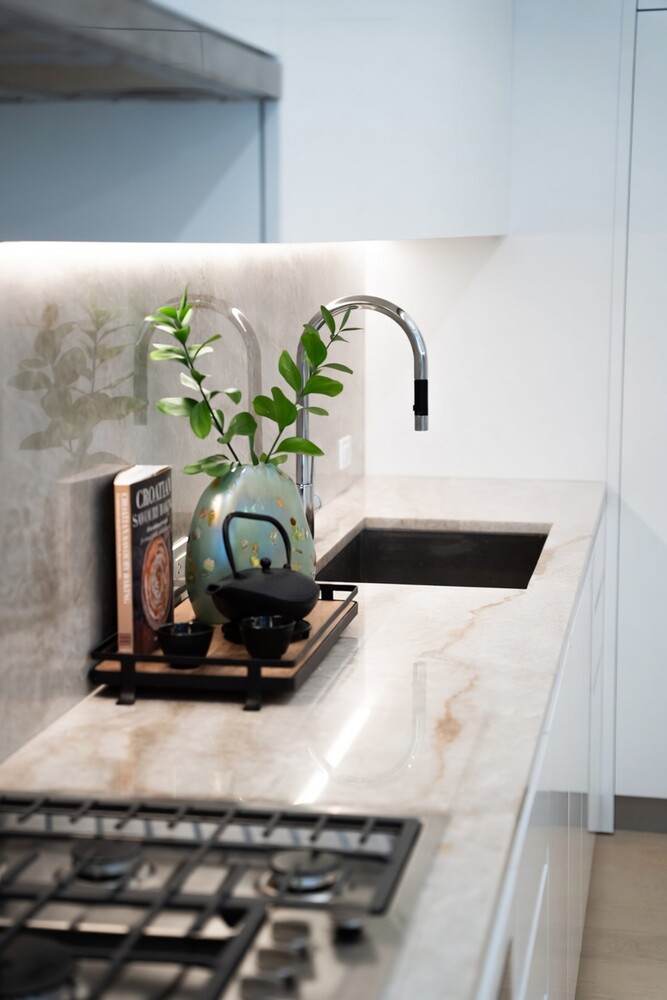 450 WASHINGTON Street TH5