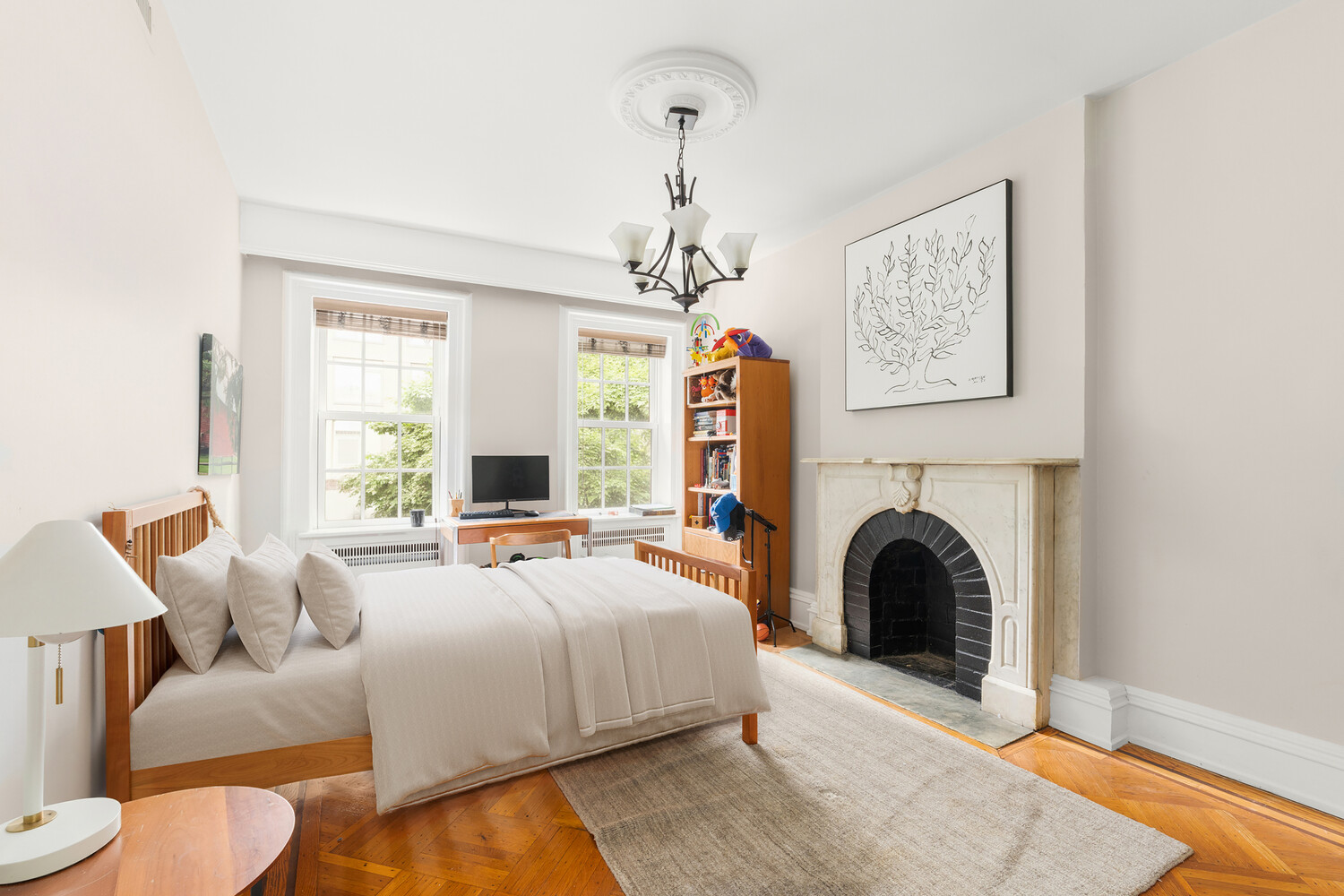 506 E 87TH Street