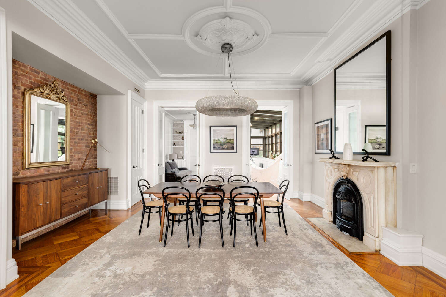 506 E 87TH Street