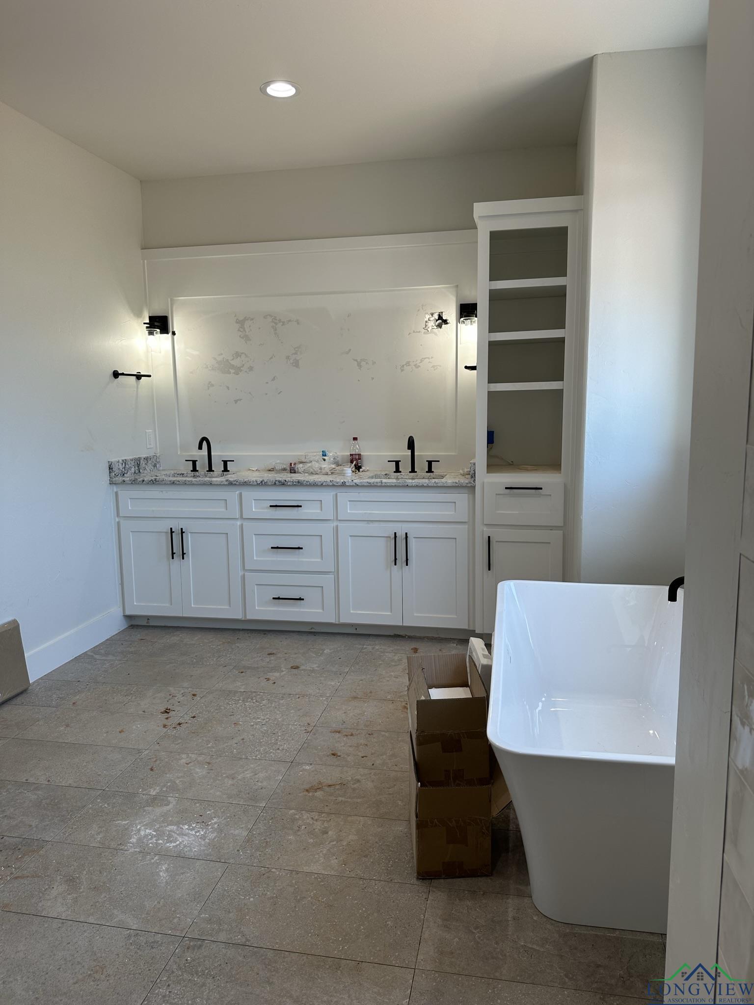 128 Saddle Brook Circle