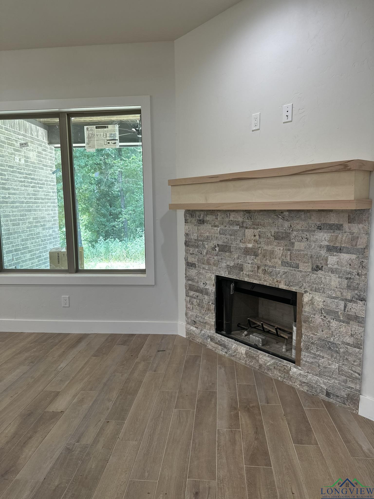 128 Saddle Brook Circle