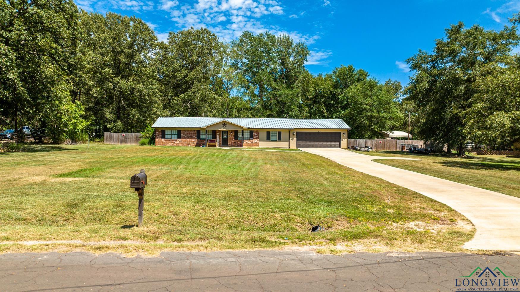 46 Christie Rd