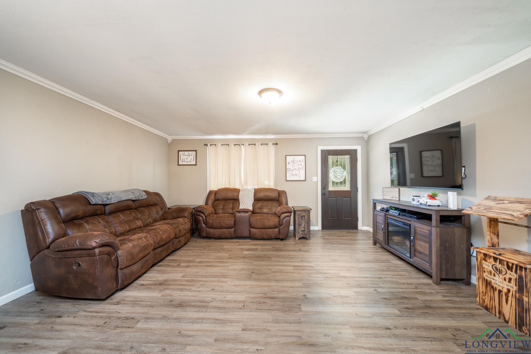 46 Christie Rd