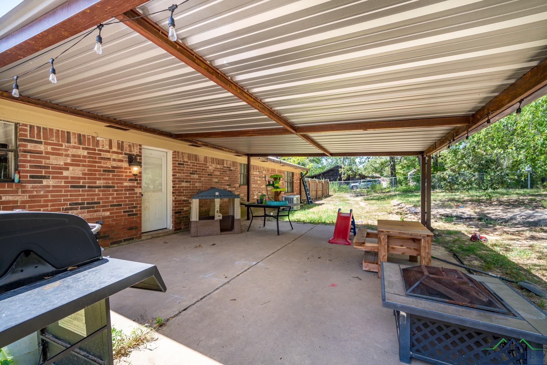 46 Christie Rd