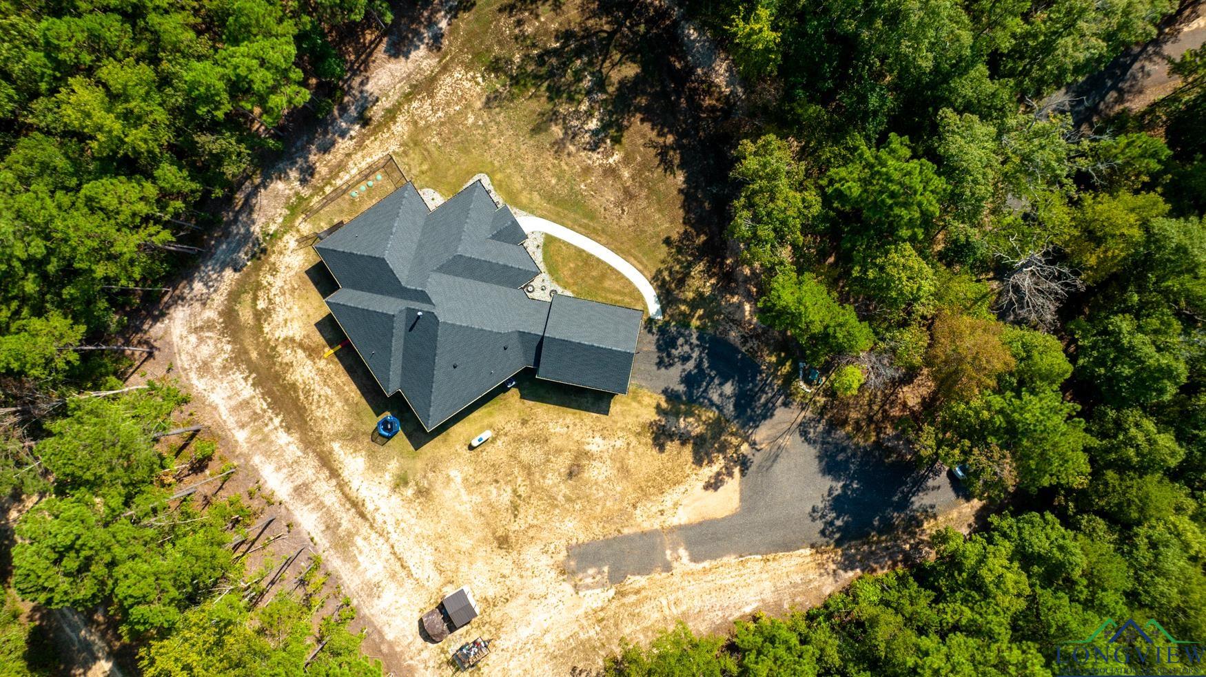 3270 Zinnia Rd