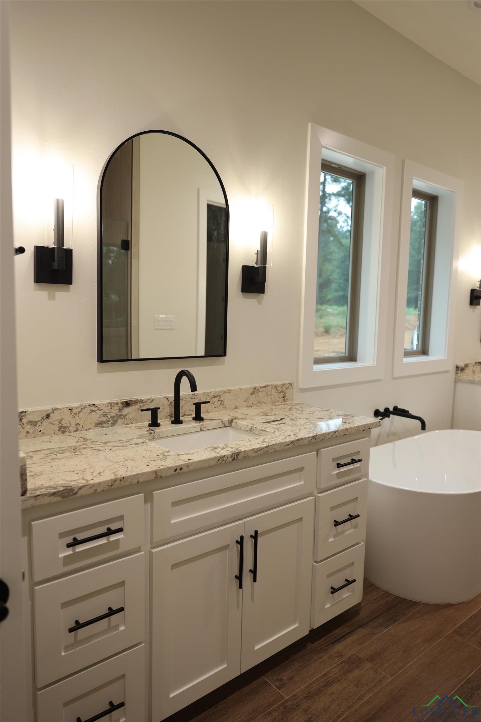 115 Thorn Briar