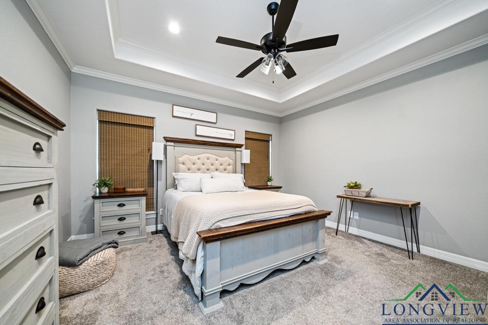 209 Lafoy Lane