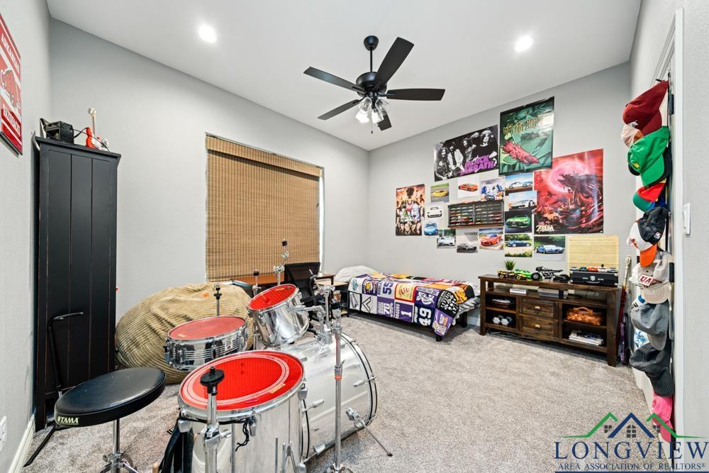 209 Lafoy Lane