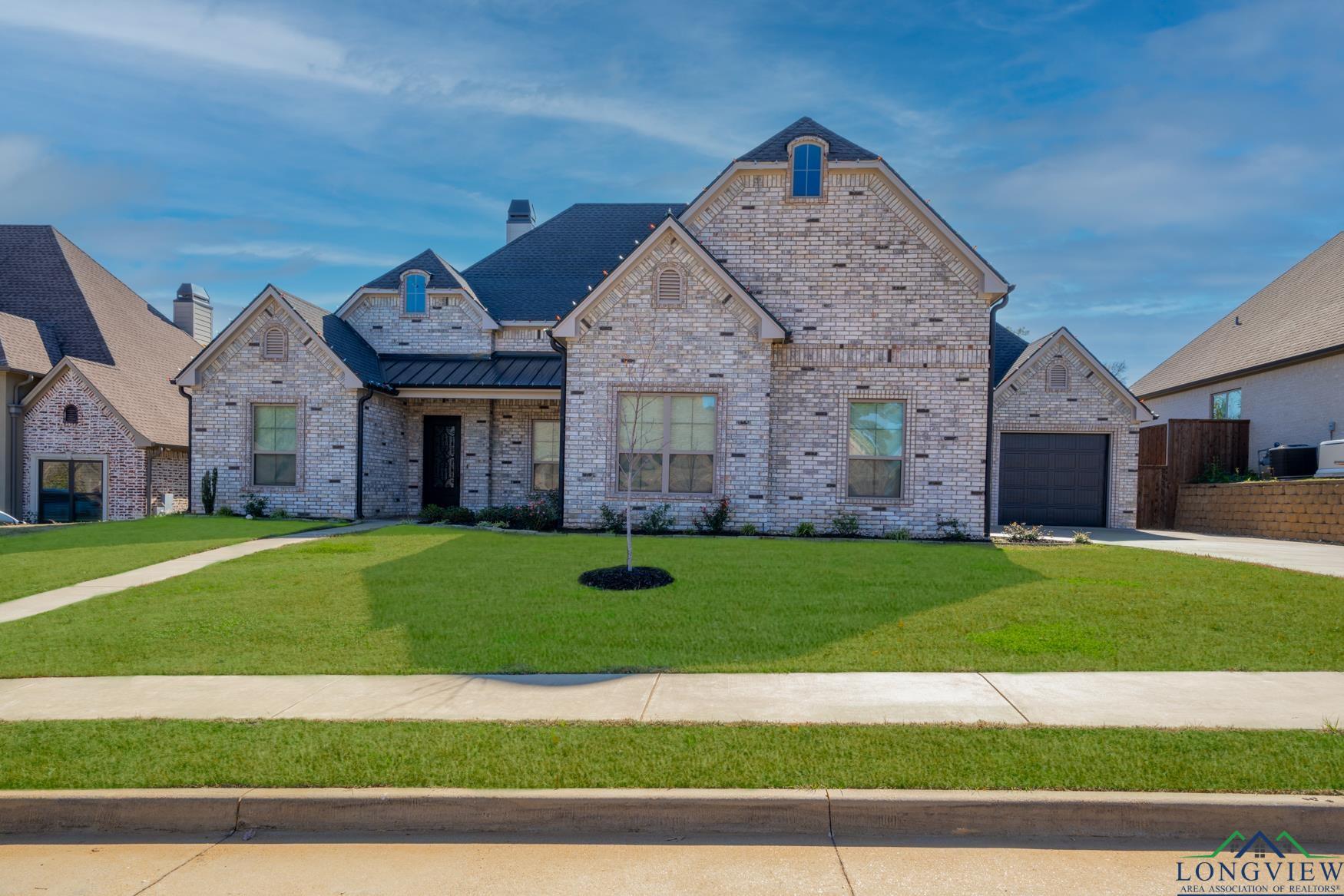 4028 Hidden Hills Cir