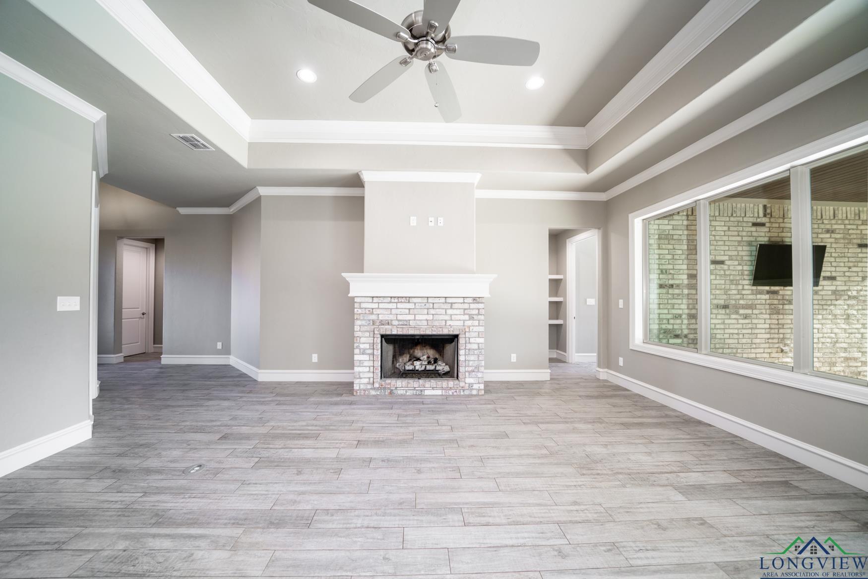 4028 Hidden Hills Cir