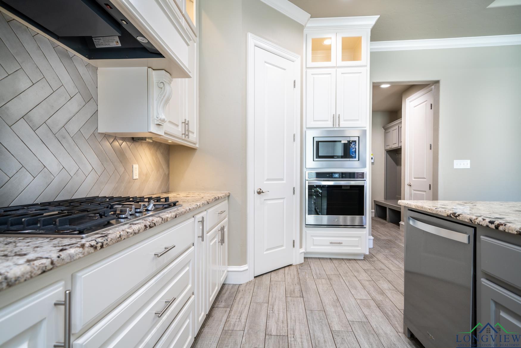 4028 Hidden Hills Cir