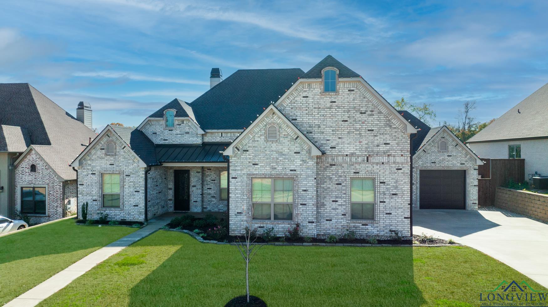 4028 Hidden Hills Cir