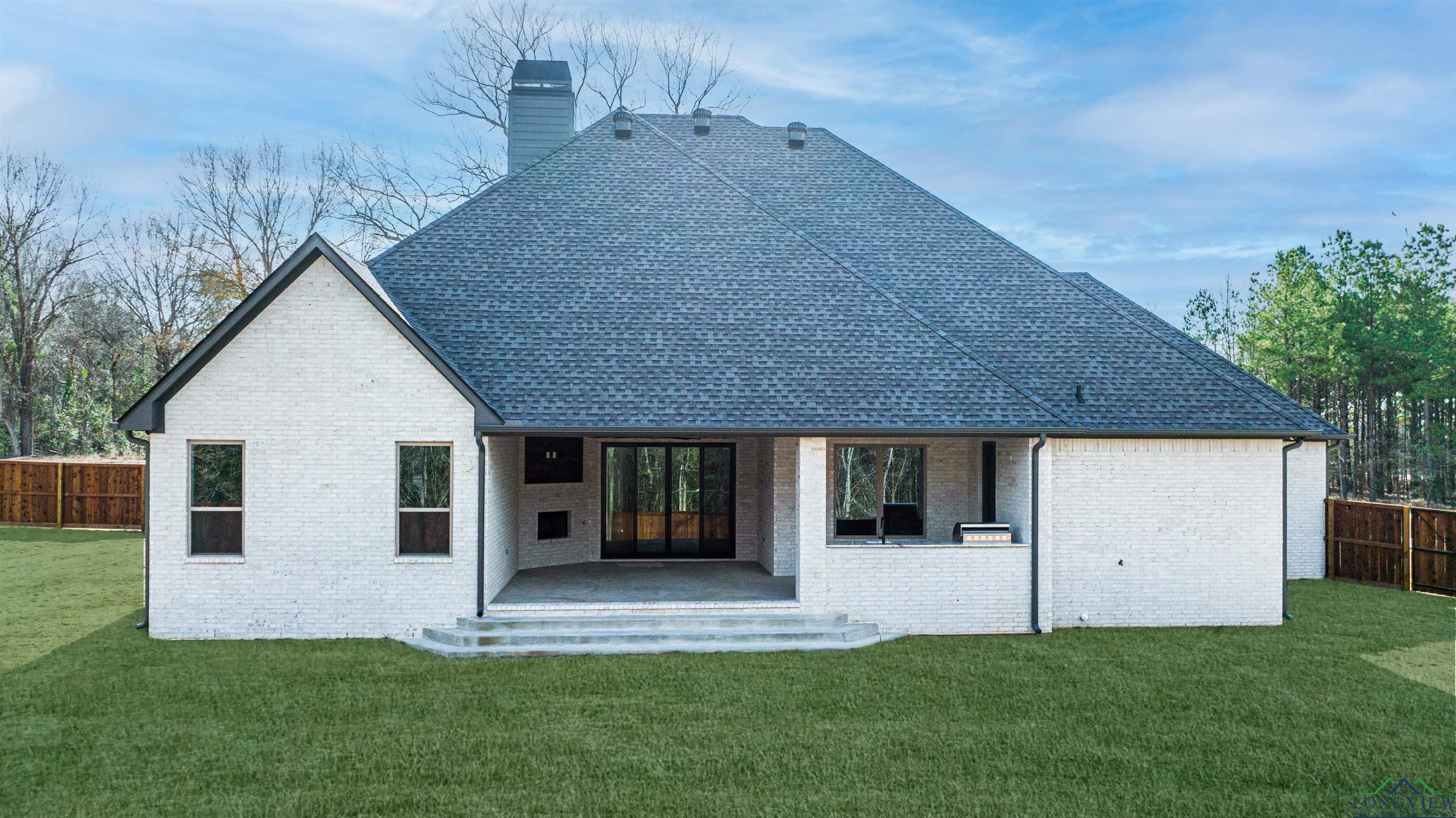 130 Briar Crest