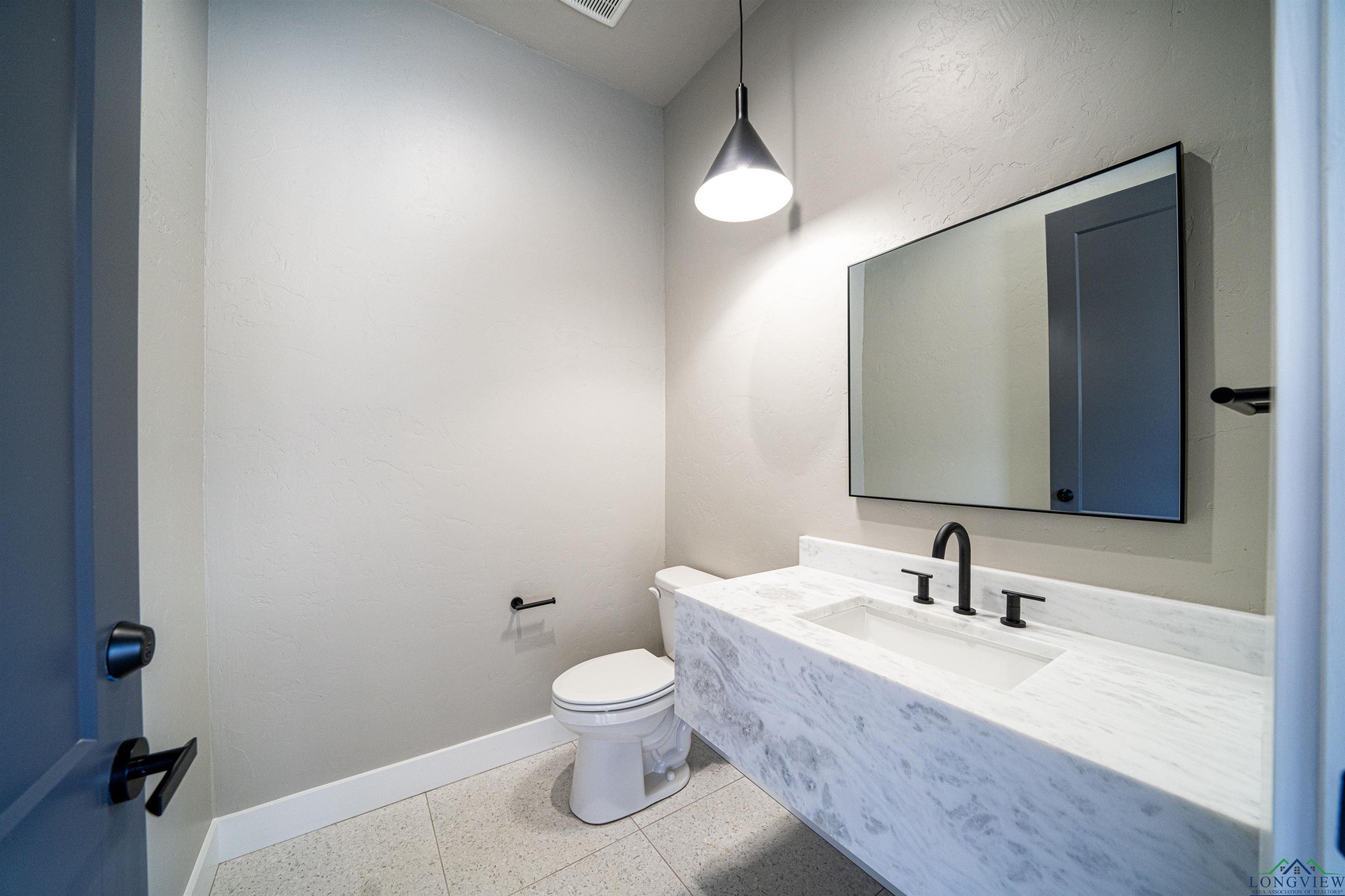 130 Briar Crest