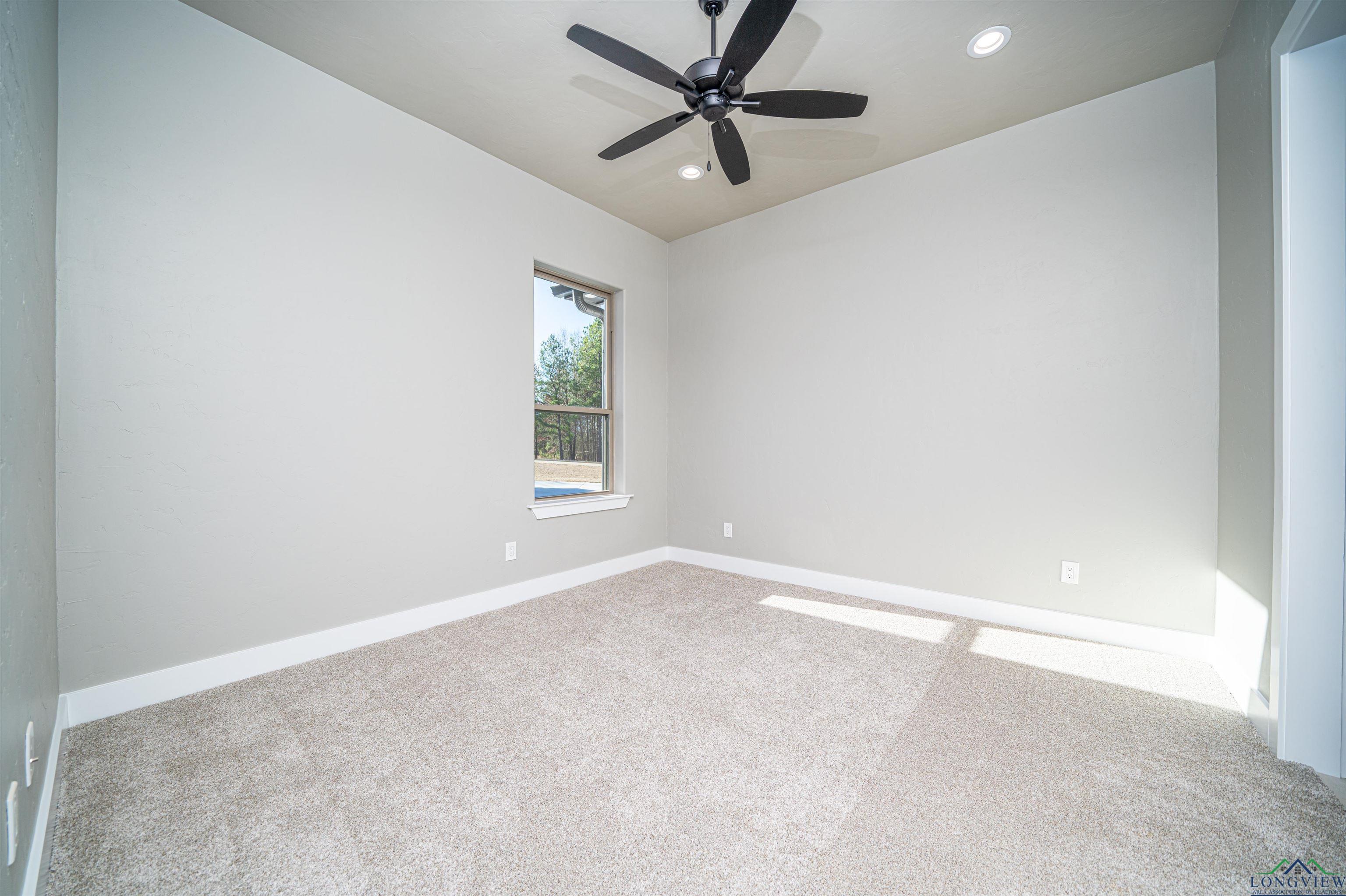 130 Briar Crest