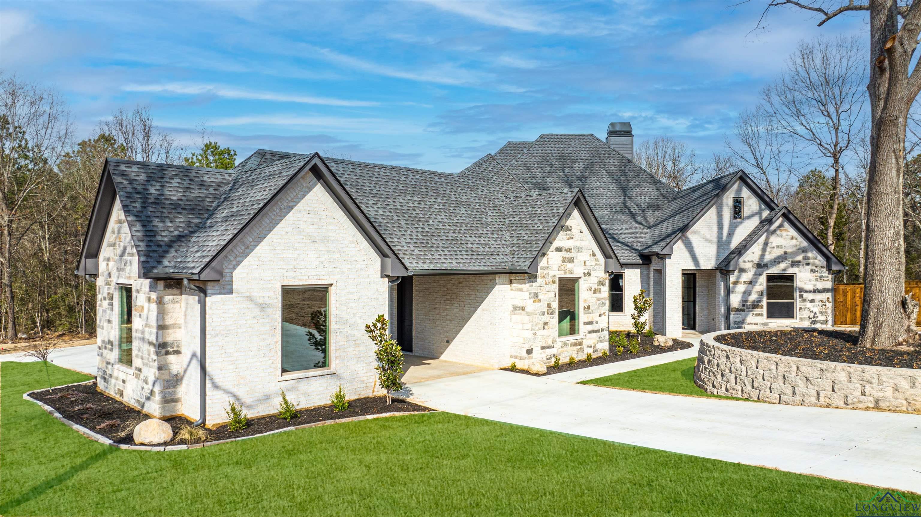 130 Briar Crest
