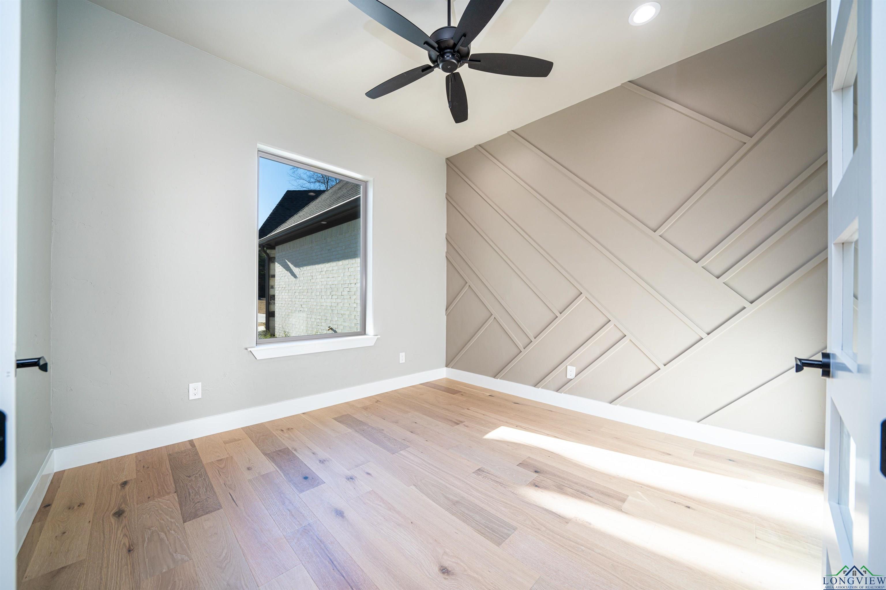 130 Briar Crest