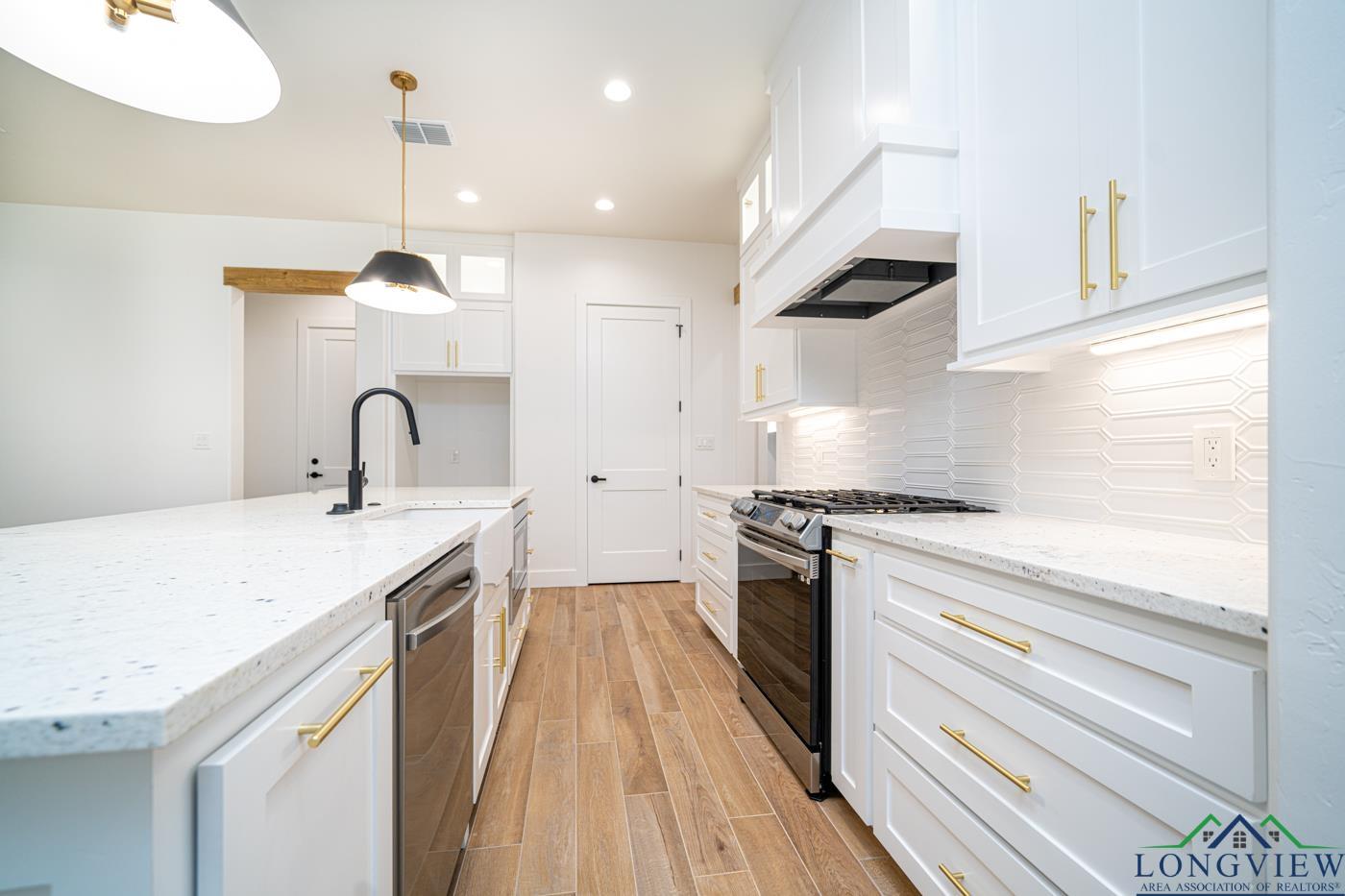 305 Saddle Brook Drive