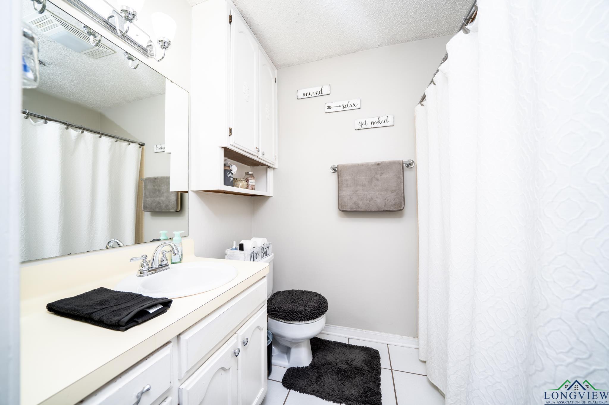 118 E LITTLEJOHN
