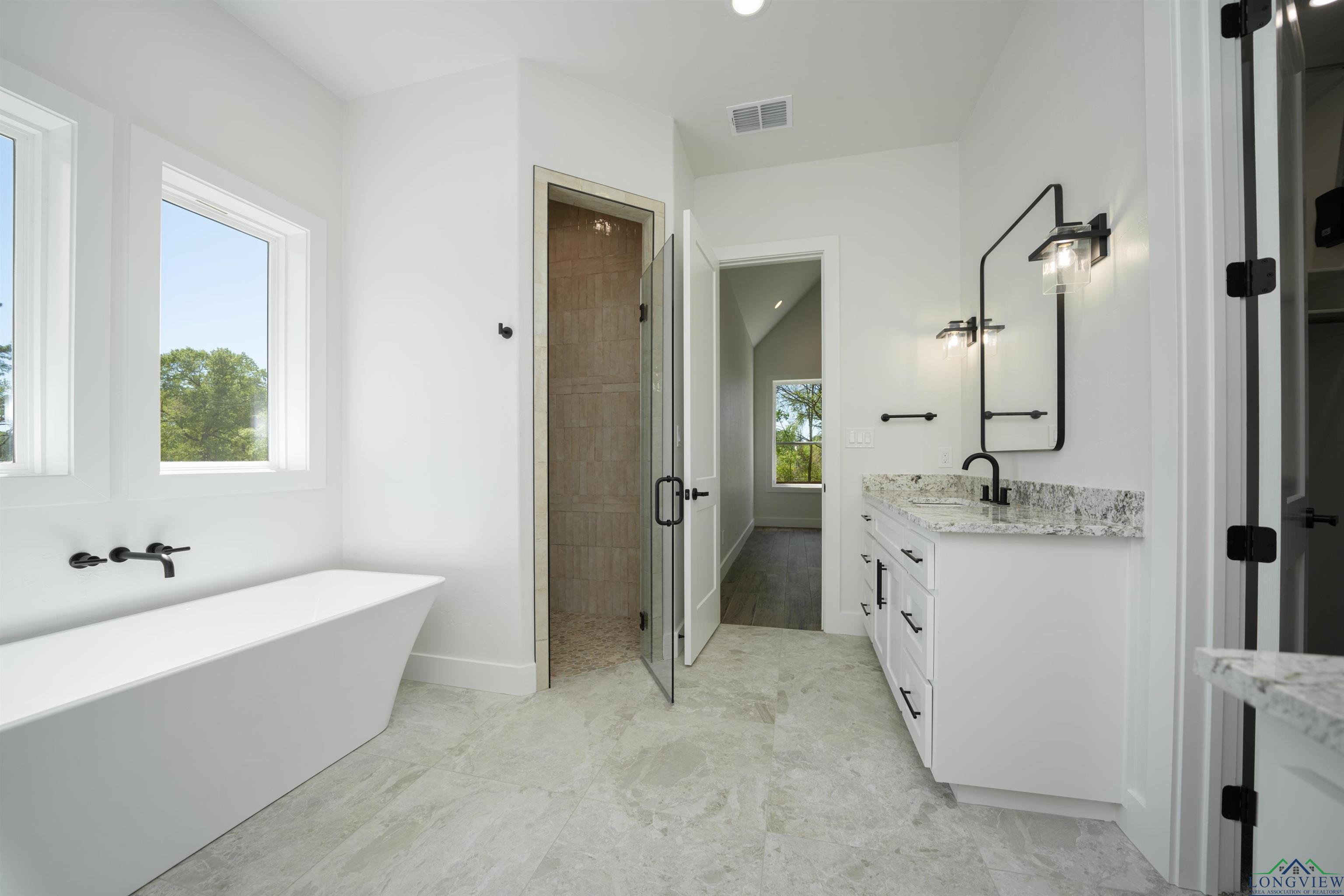 105 Thorn Briar