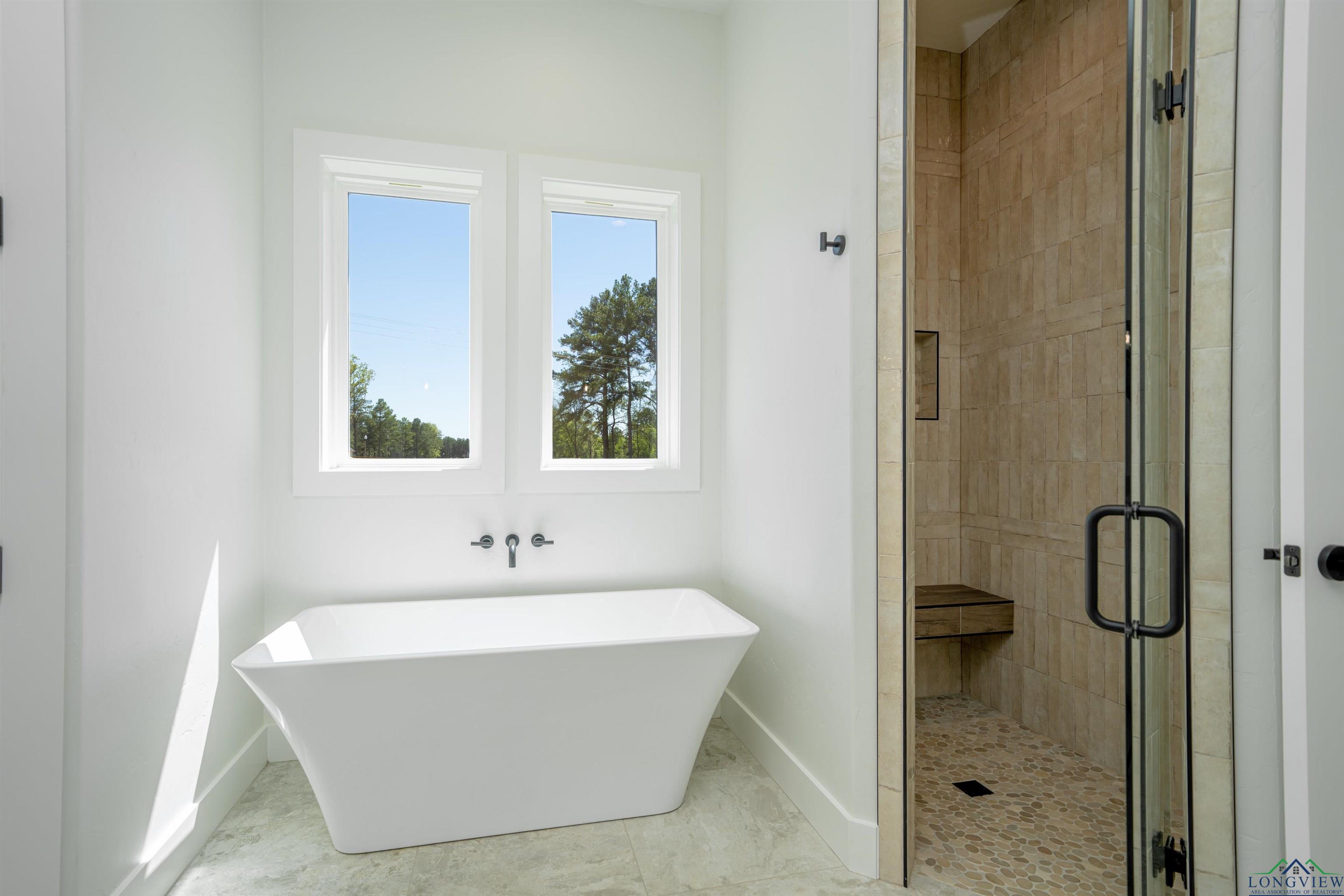 105 Thorn Briar