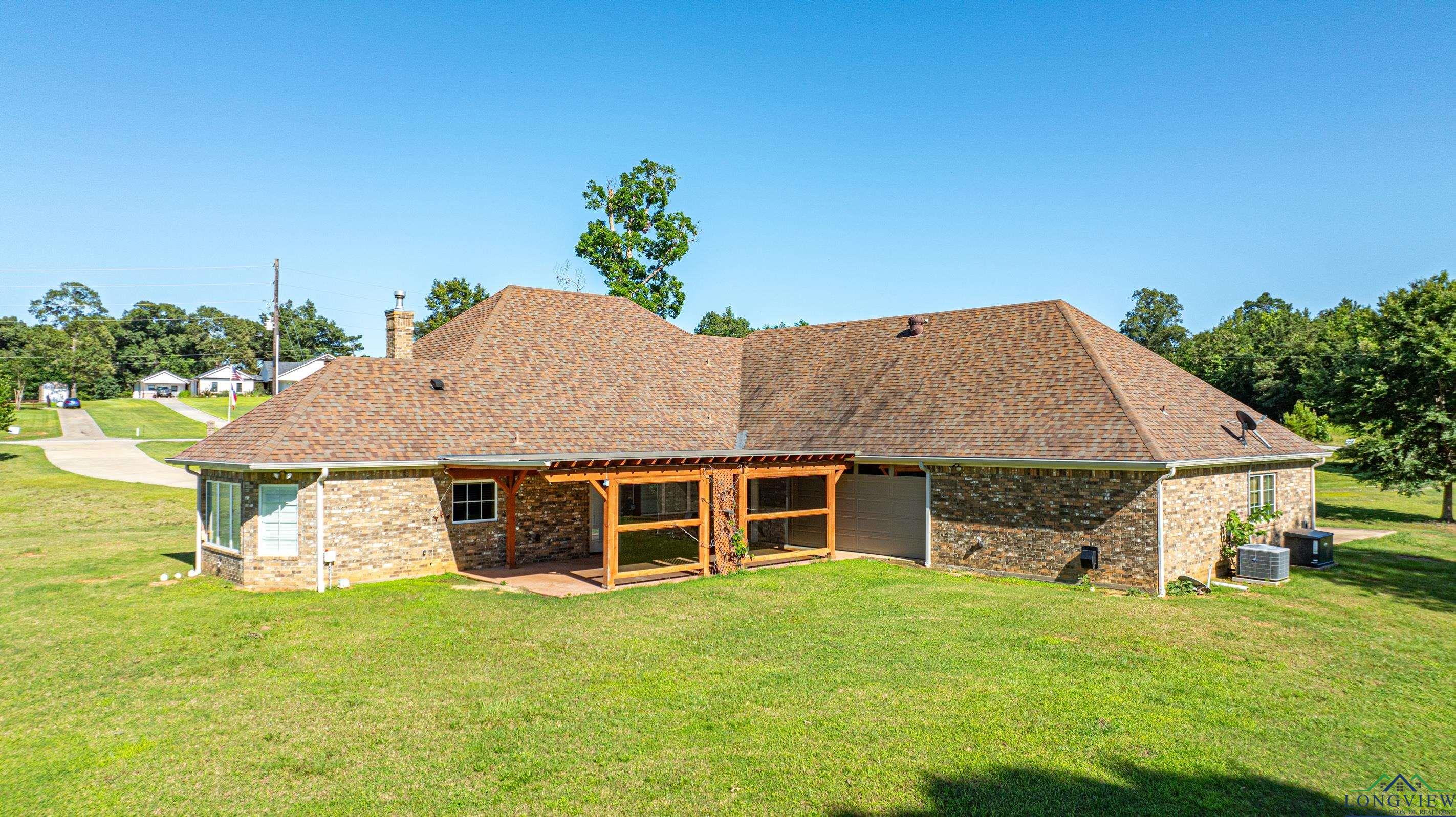 317 Deerfield Rd West