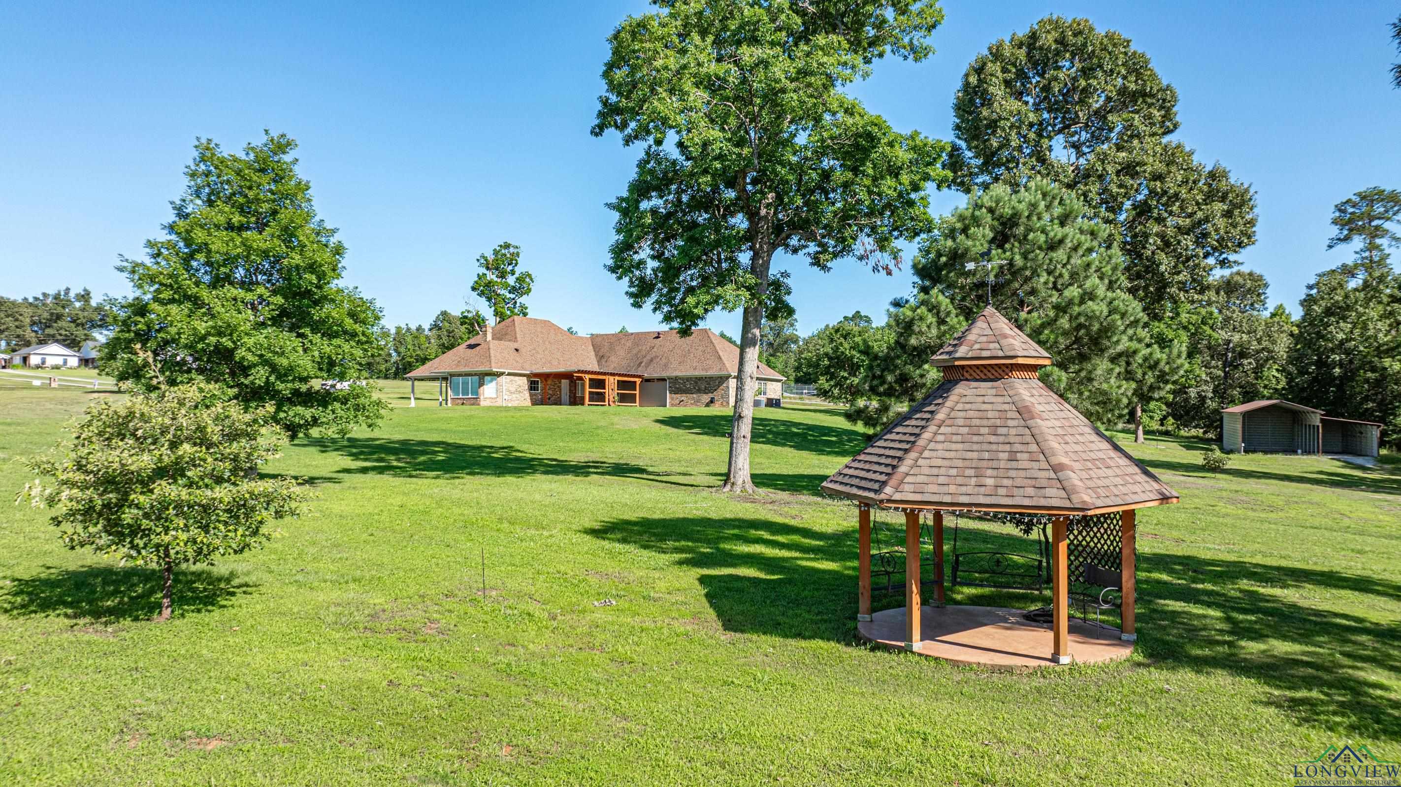 317 Deerfield Rd West
