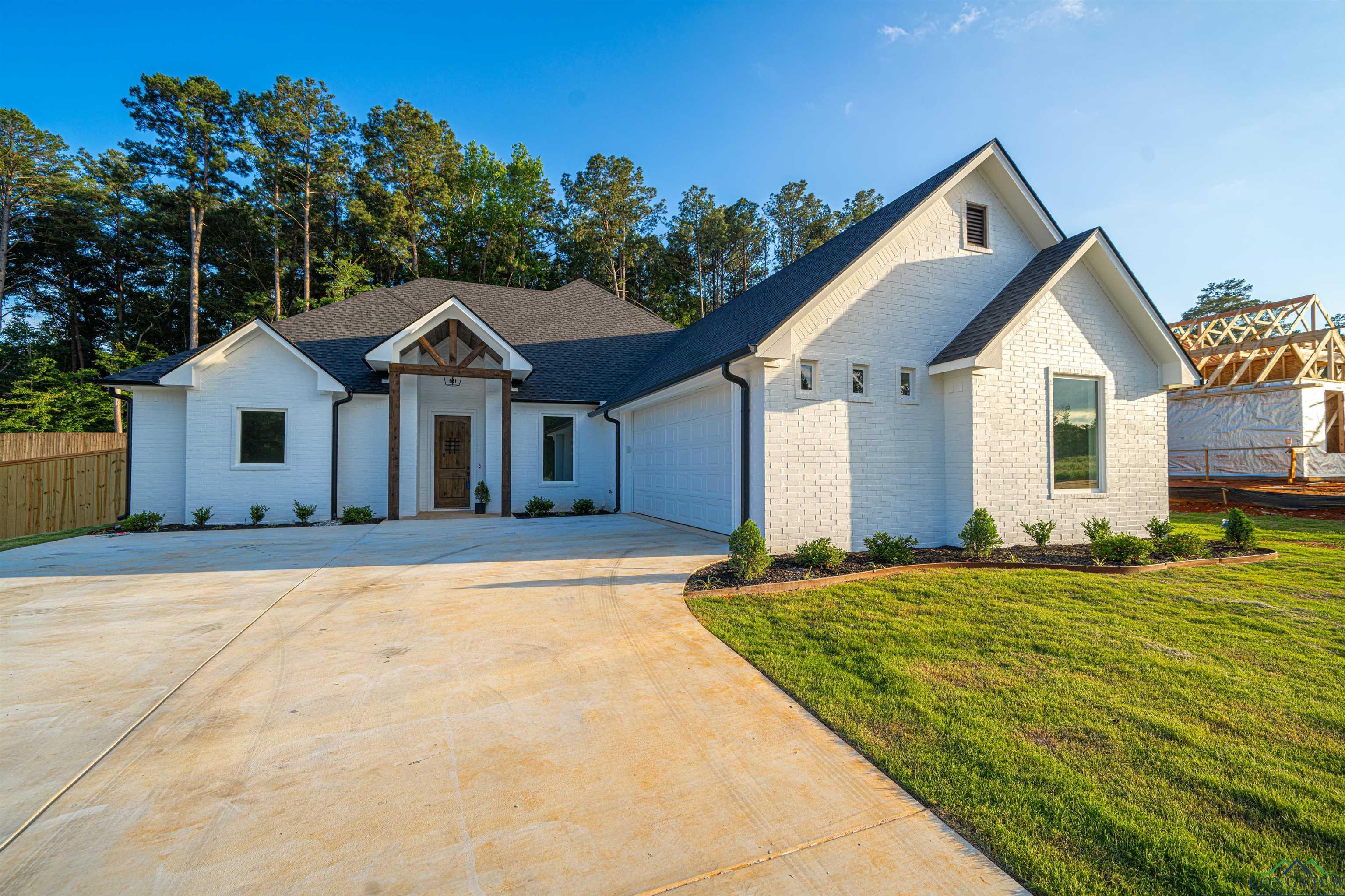 313 Saddle Brook Drive