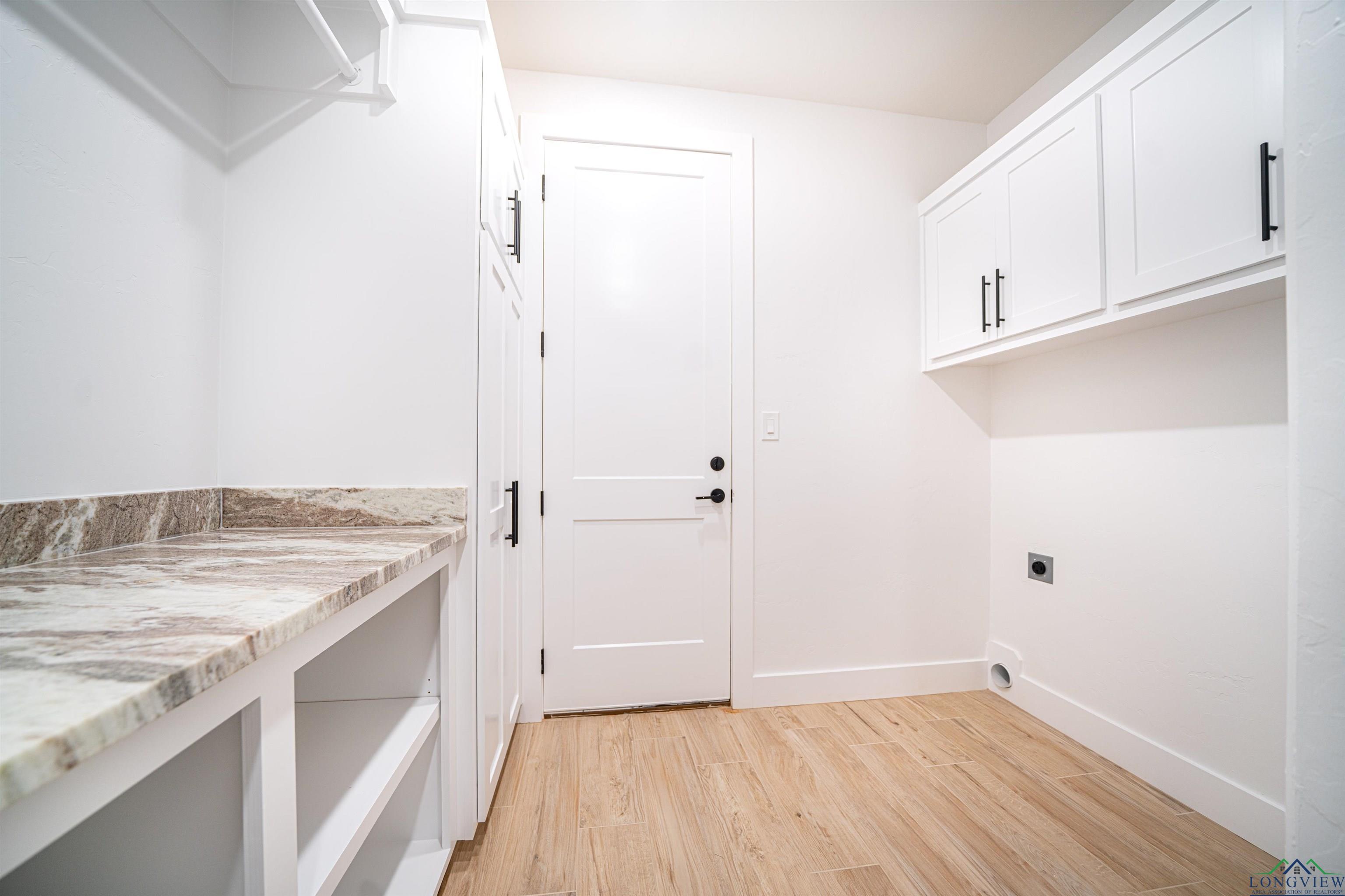 313 Saddle Brook Drive