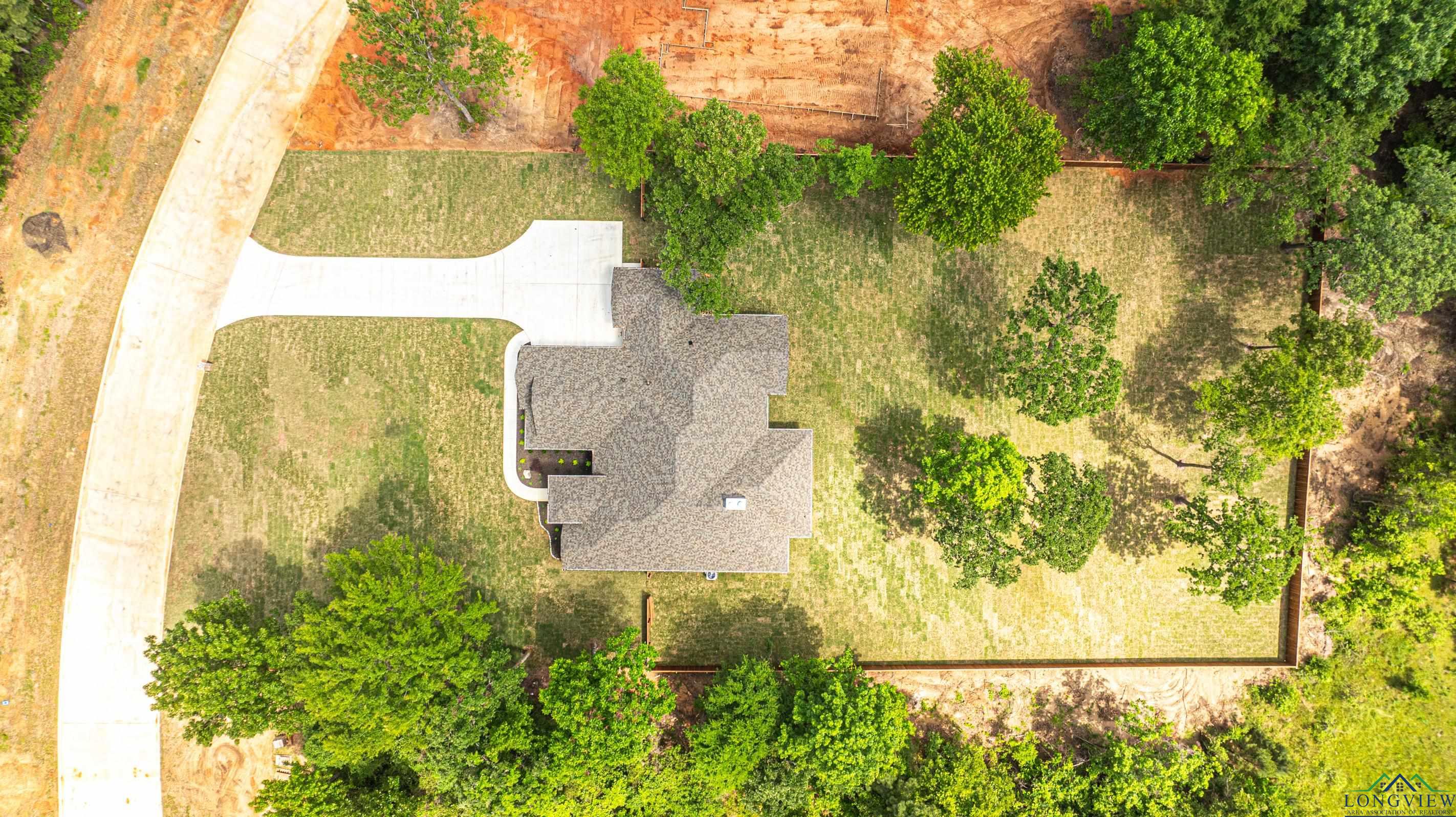 204 Thorn Briar