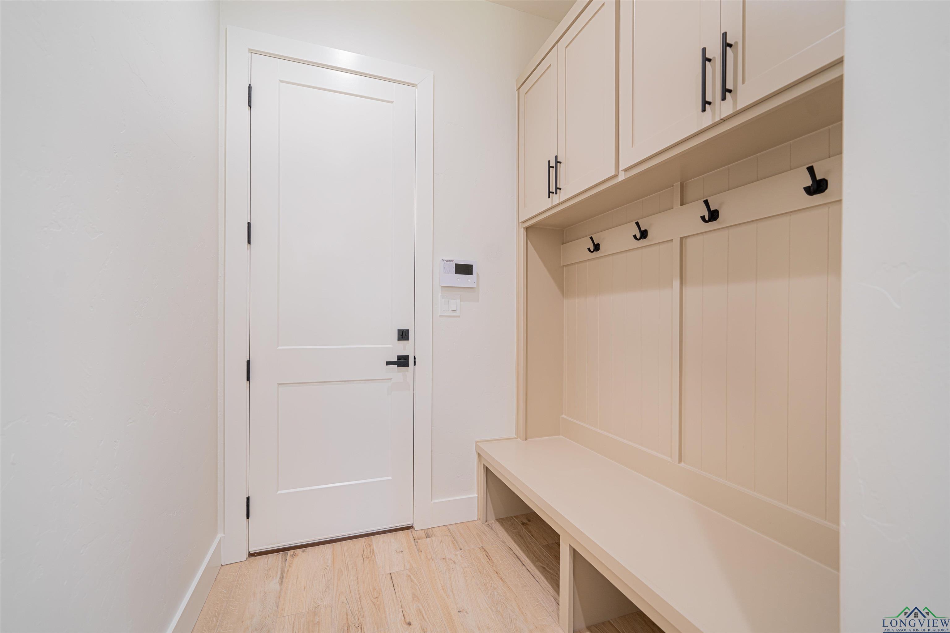 125 Thorn Briar