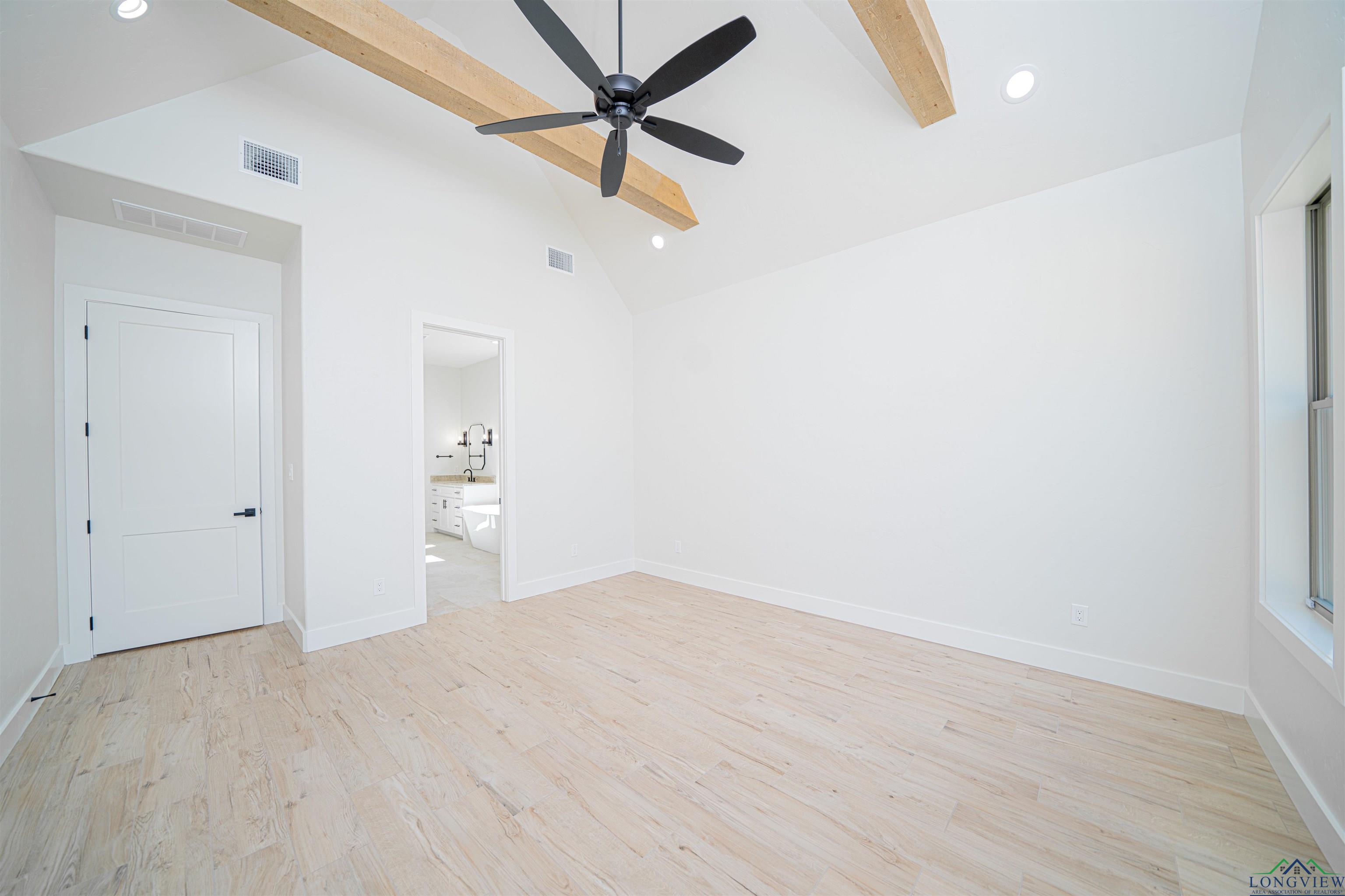 125 Thorn Briar