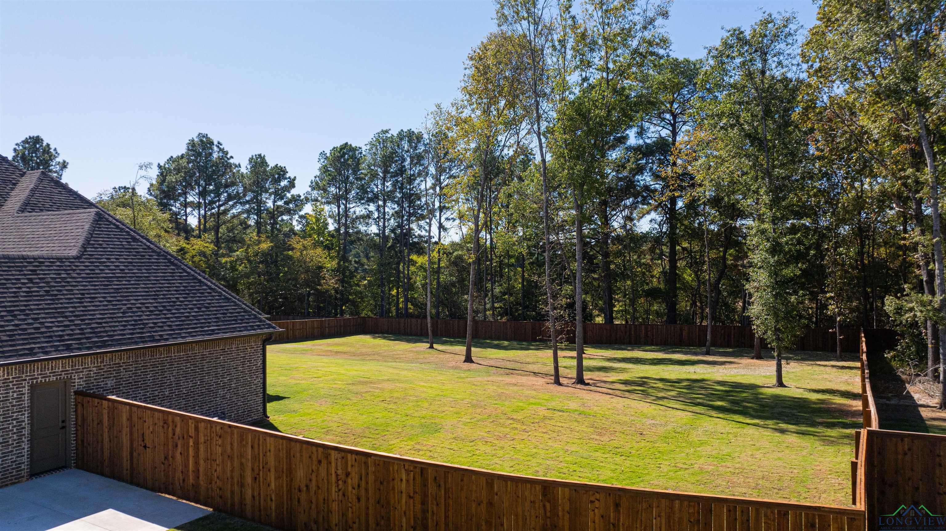 125 Thorn Briar