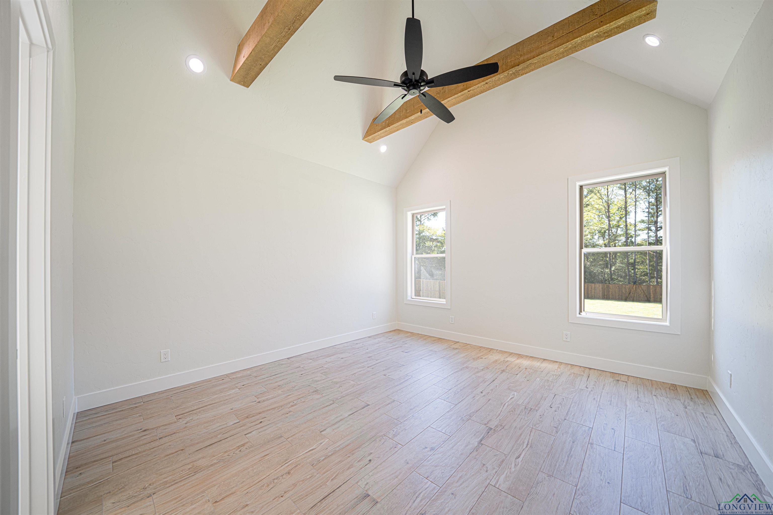 125 Thorn Briar