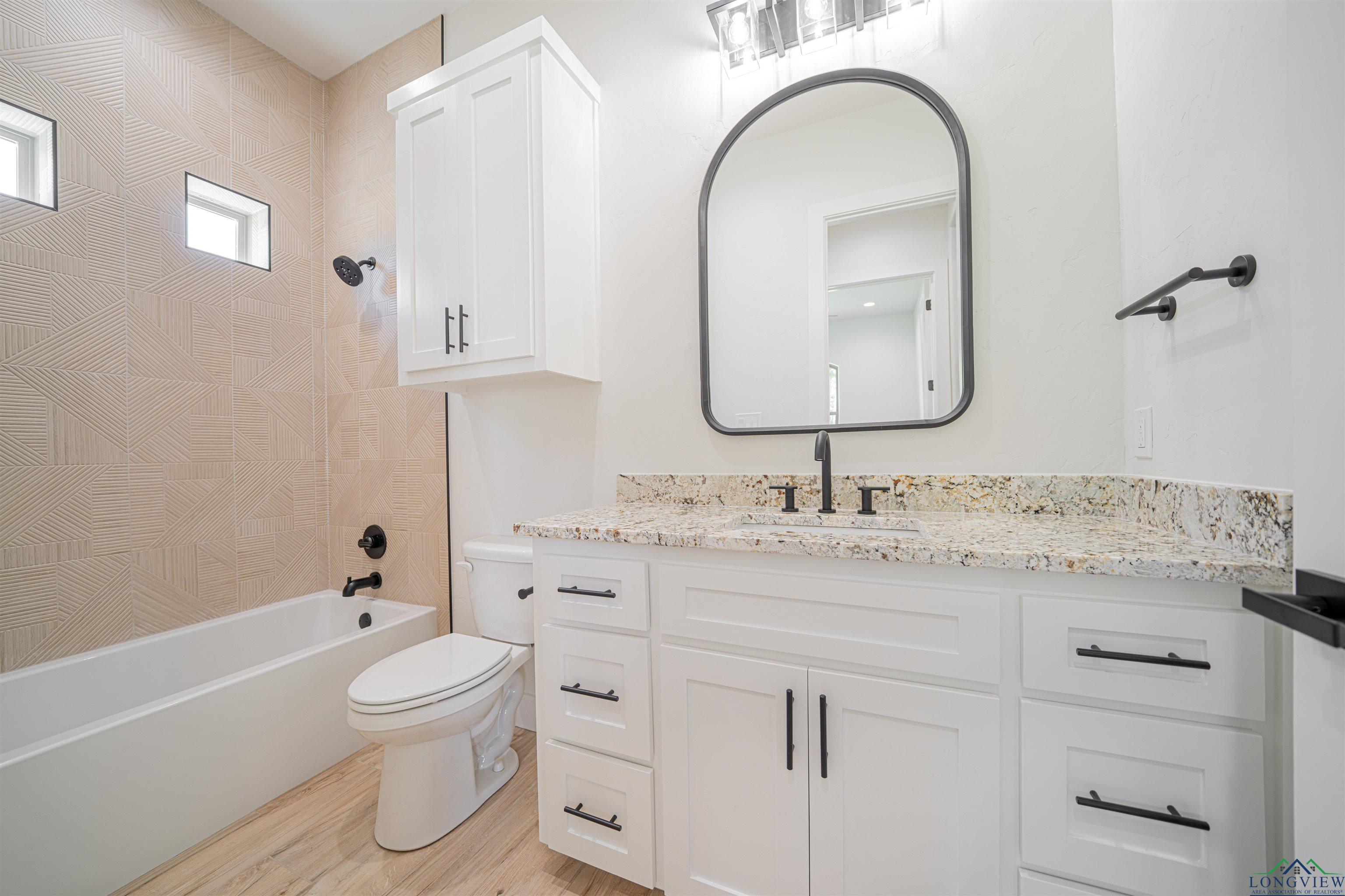 125 Thorn Briar