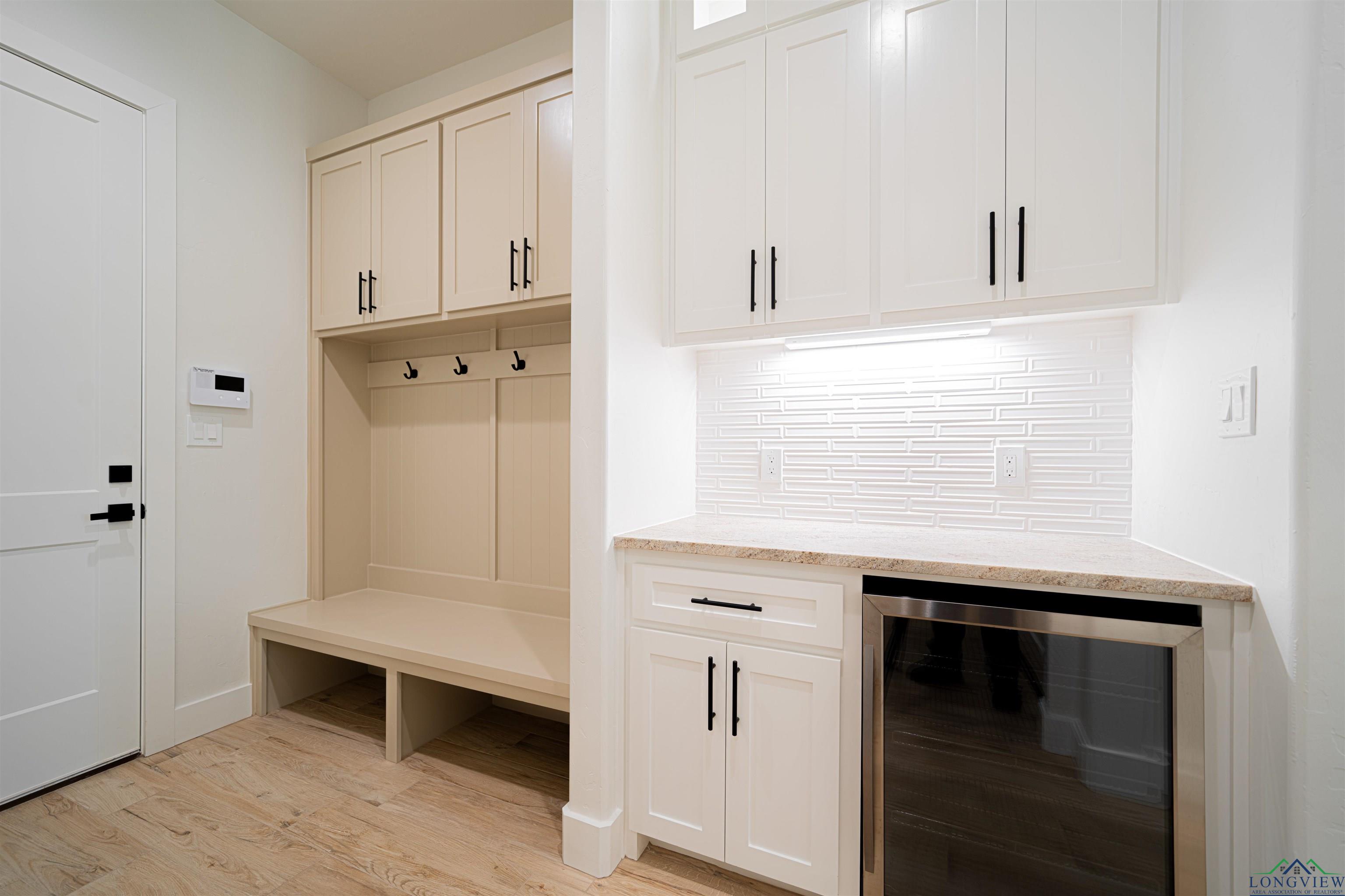 125 Thorn Briar