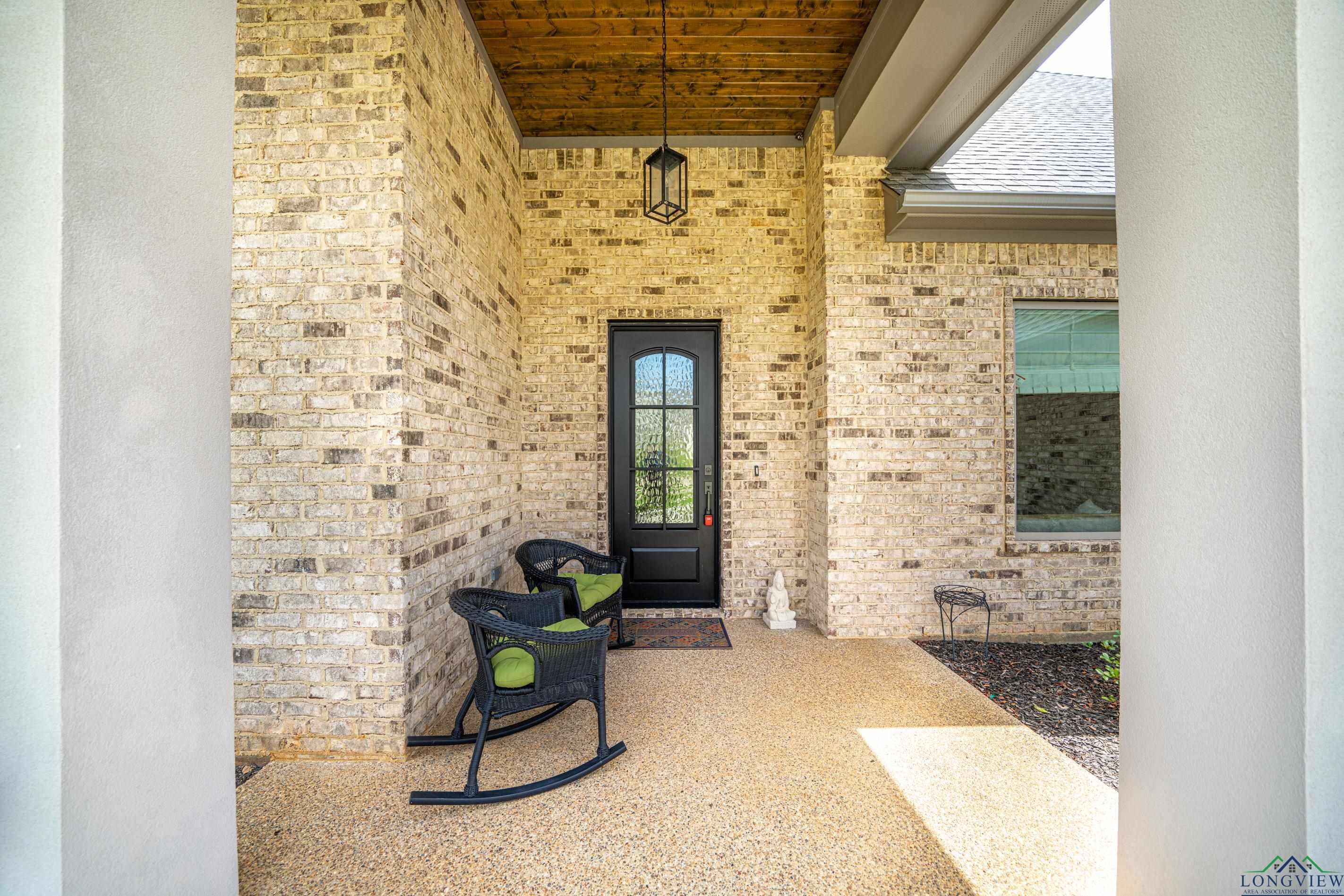 3915 Hidden Hills Cr