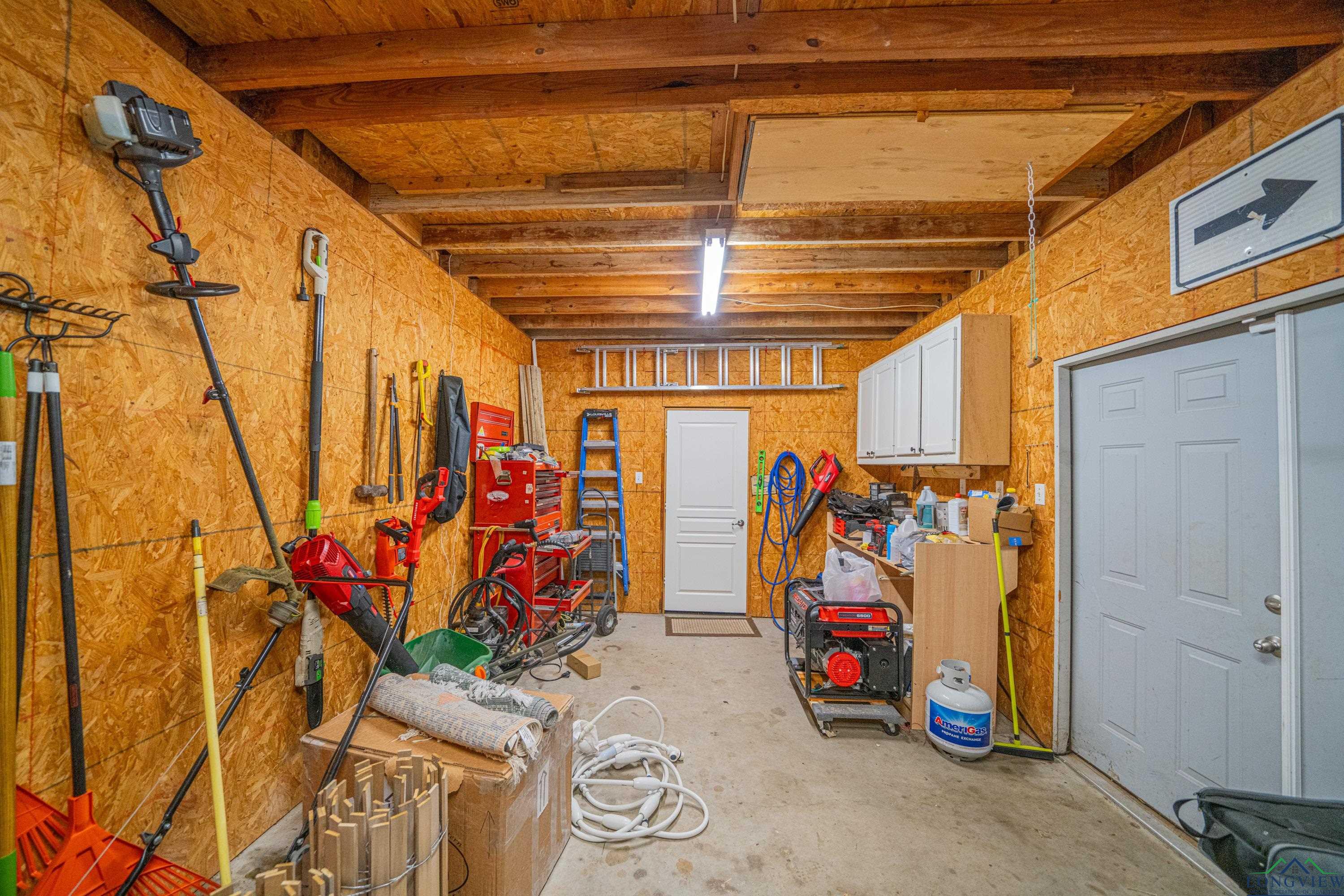 2106 E George Richey