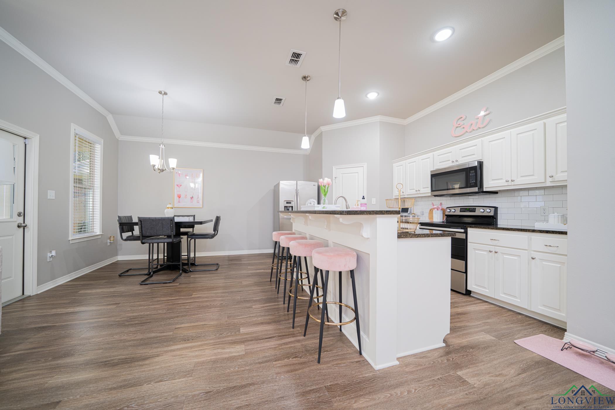 2931 Meadow Brook Trail