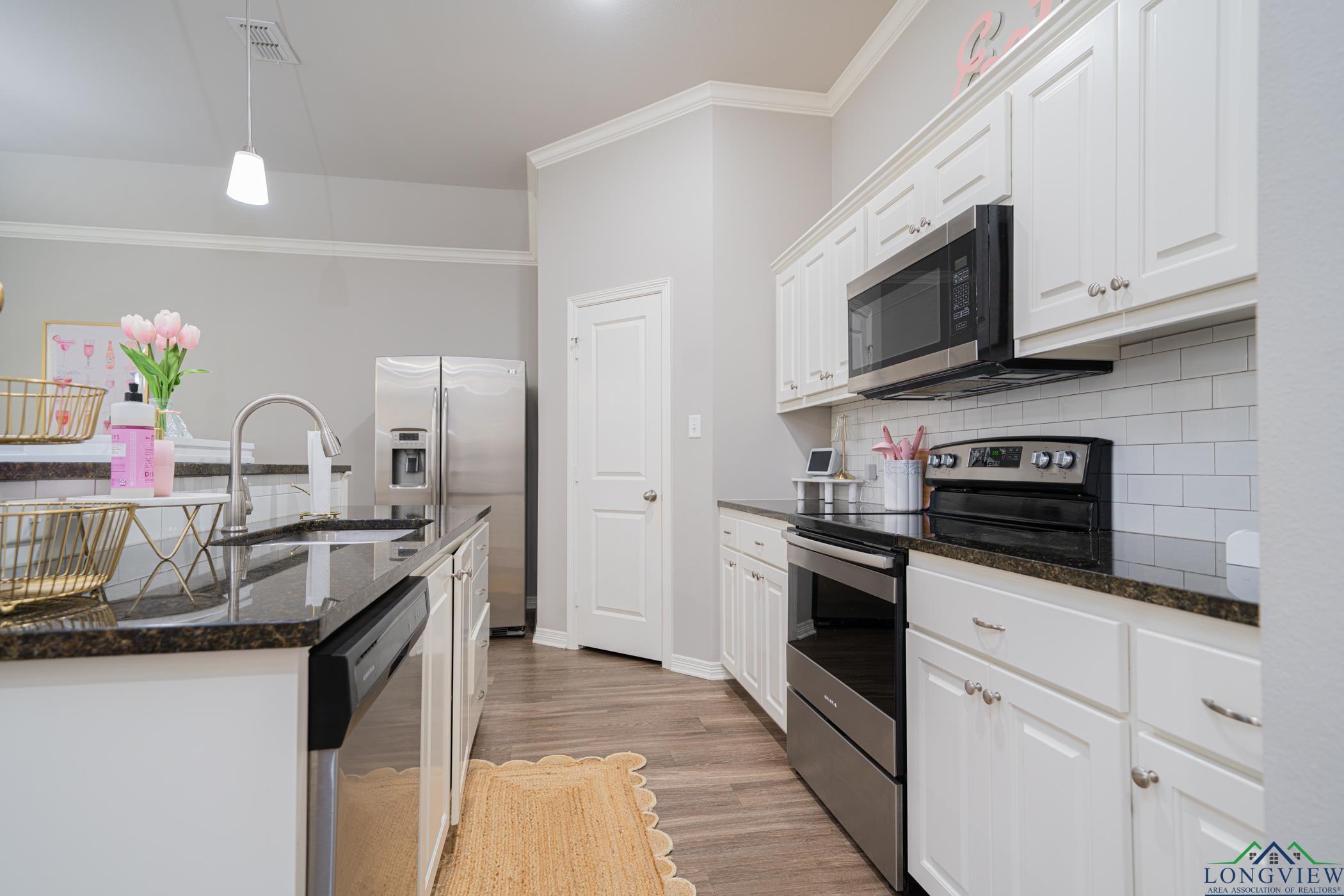 2931 Meadow Brook Trail