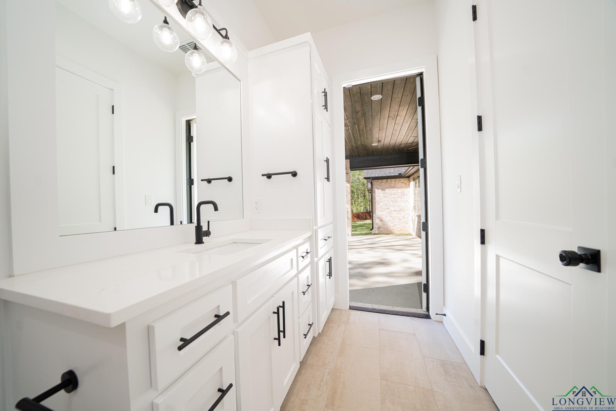 175 Thorn Briar Trail